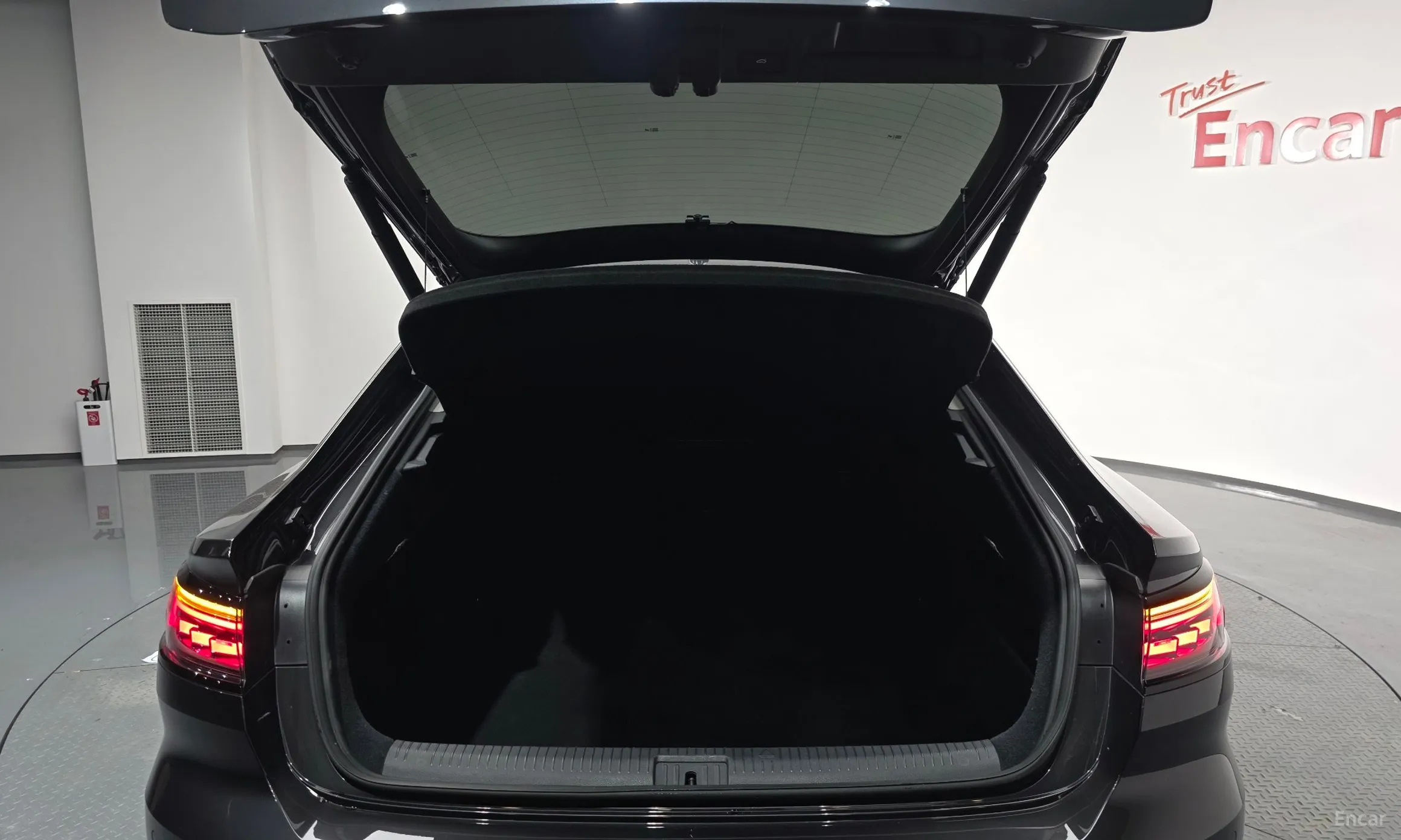 Volkswagen Ateon превью 20