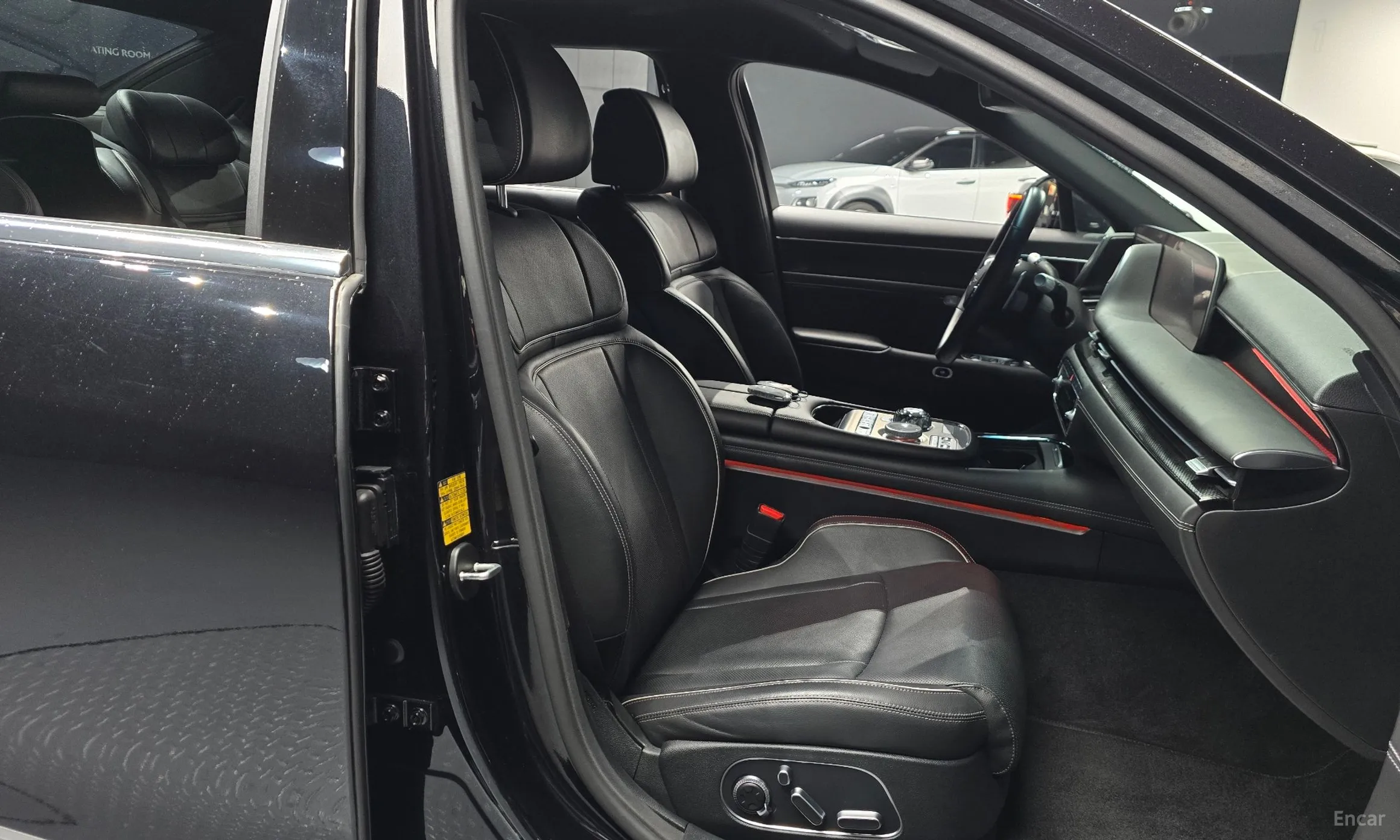 Genesis G90 (RS4) превью 10