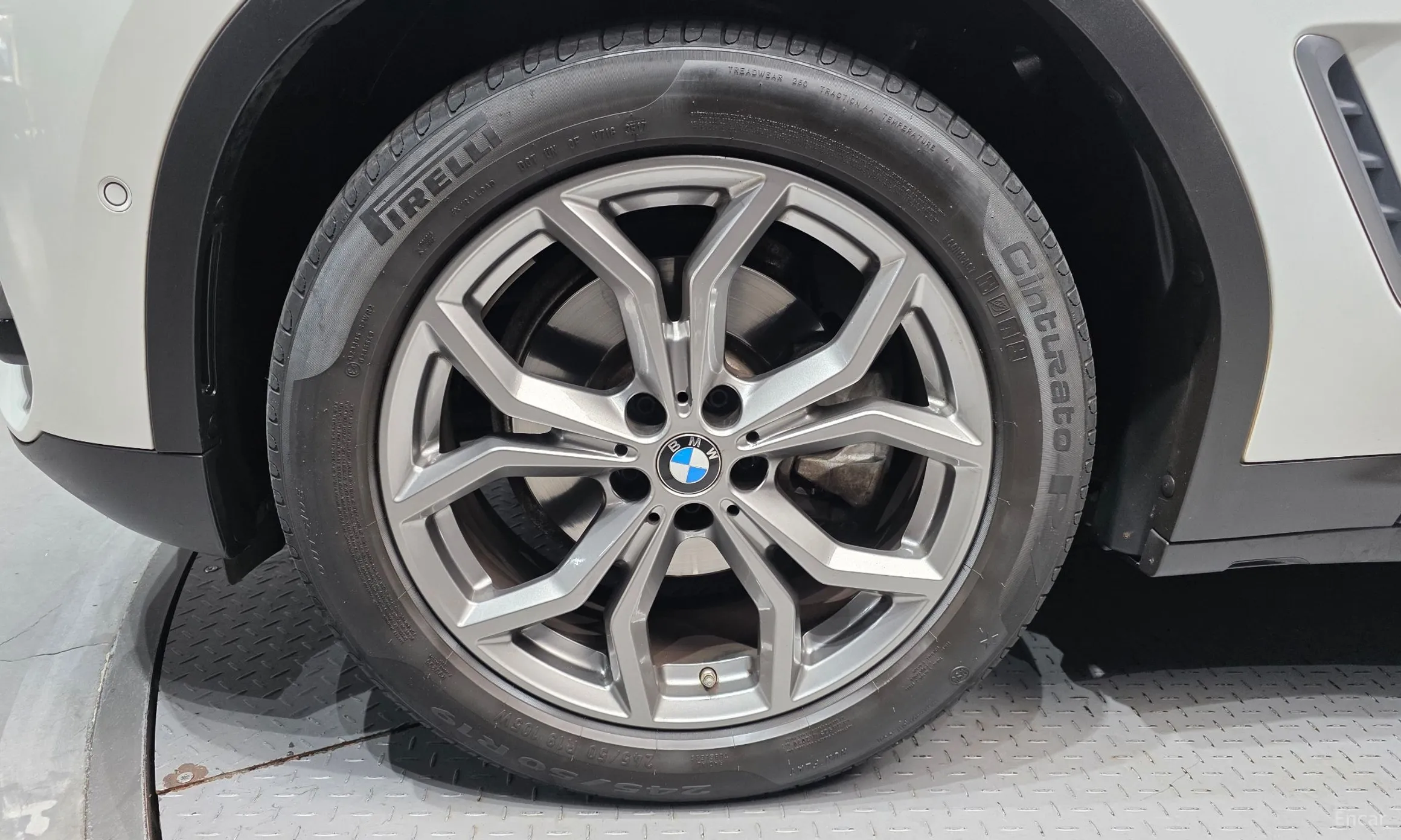 BMW X3 (G01) превью 5