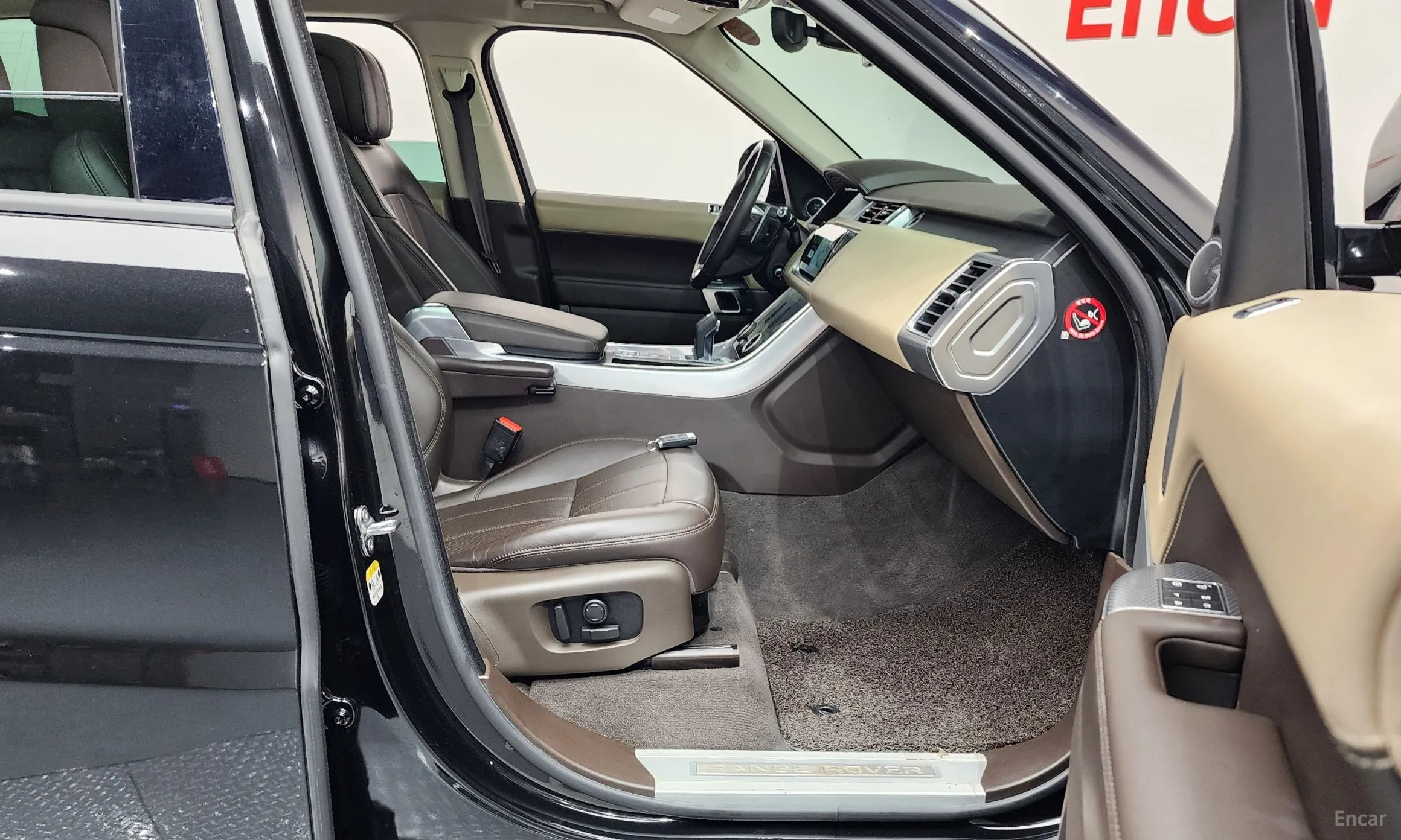 Land Rover Range Rover Sport 2nd Generation превью 11