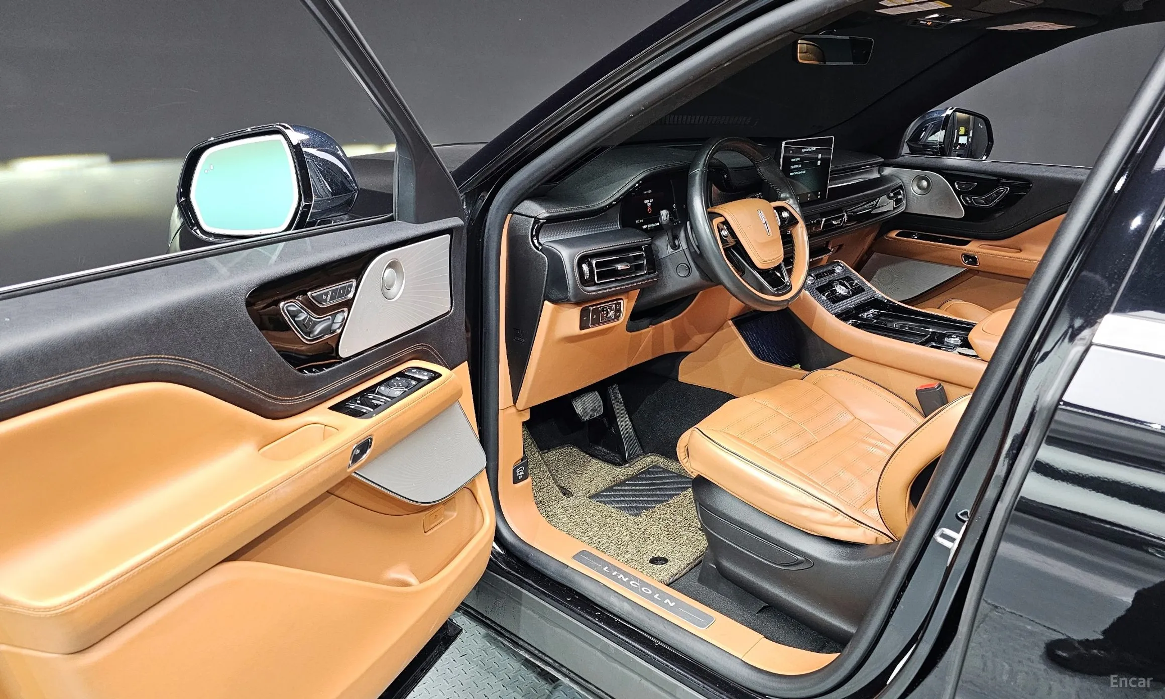 Lincoln Aviator 2nd Generation превью 10