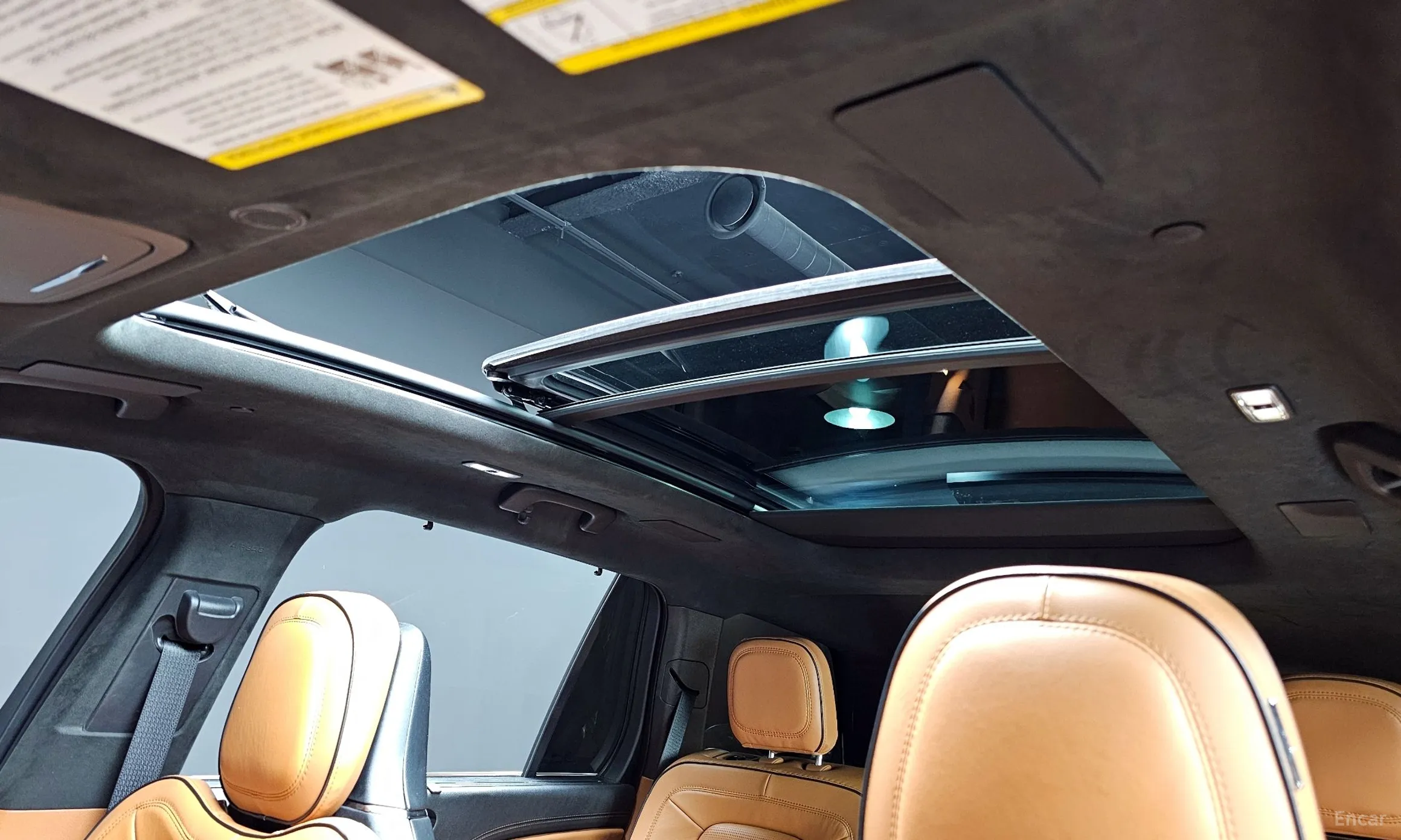 Lincoln Aviator 2nd Generation превью 18
