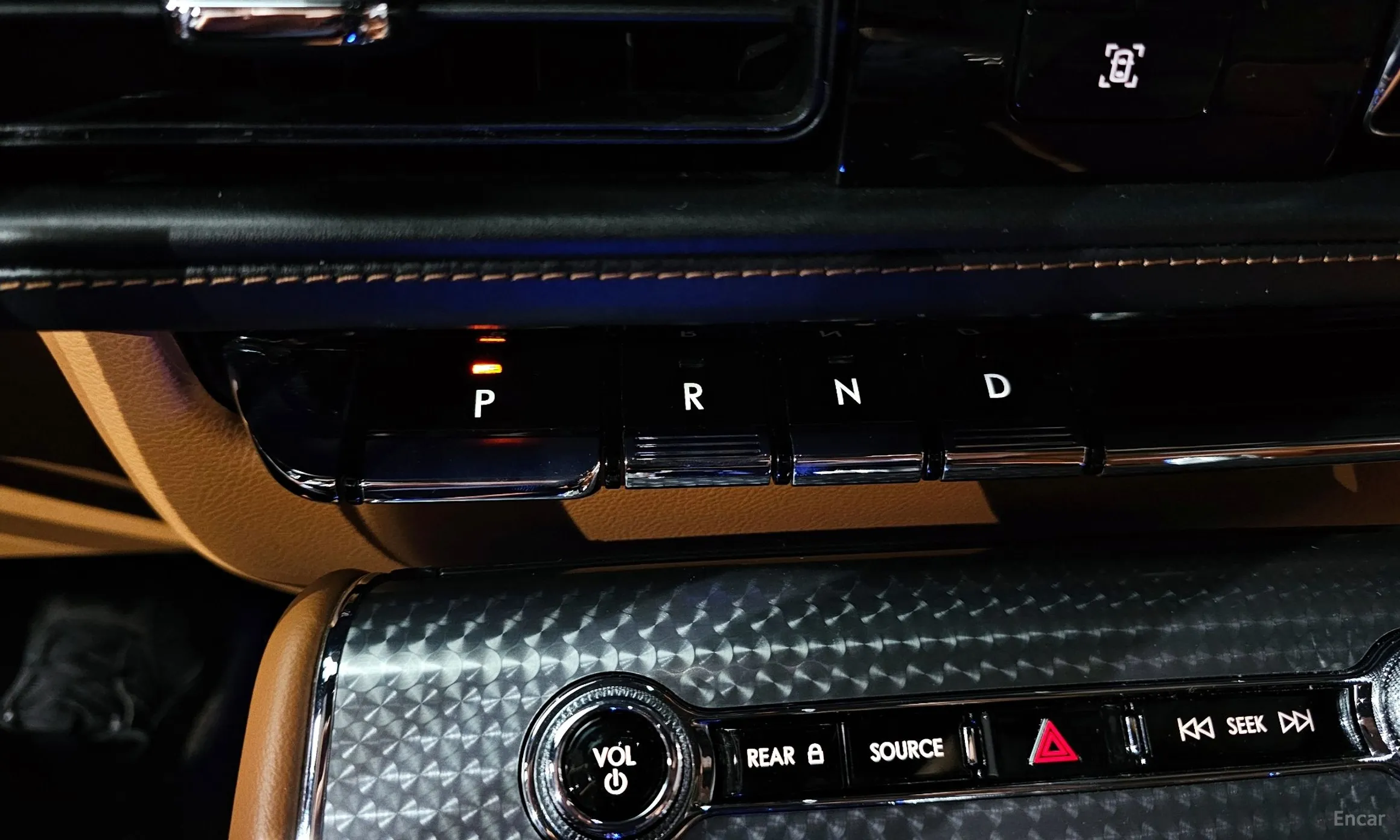 Lincoln Aviator 2nd Generation превью 9