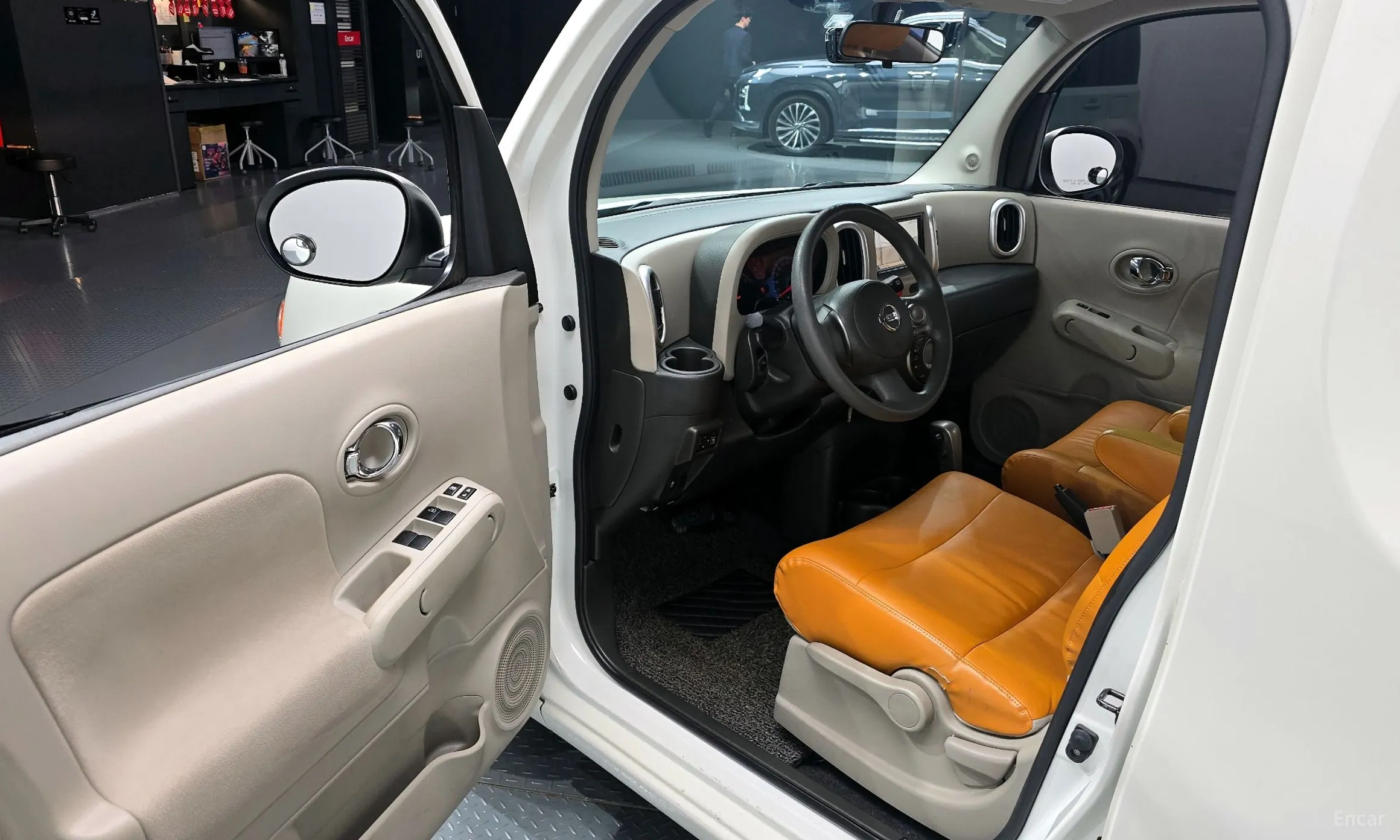 Nissan Cube превью 12
