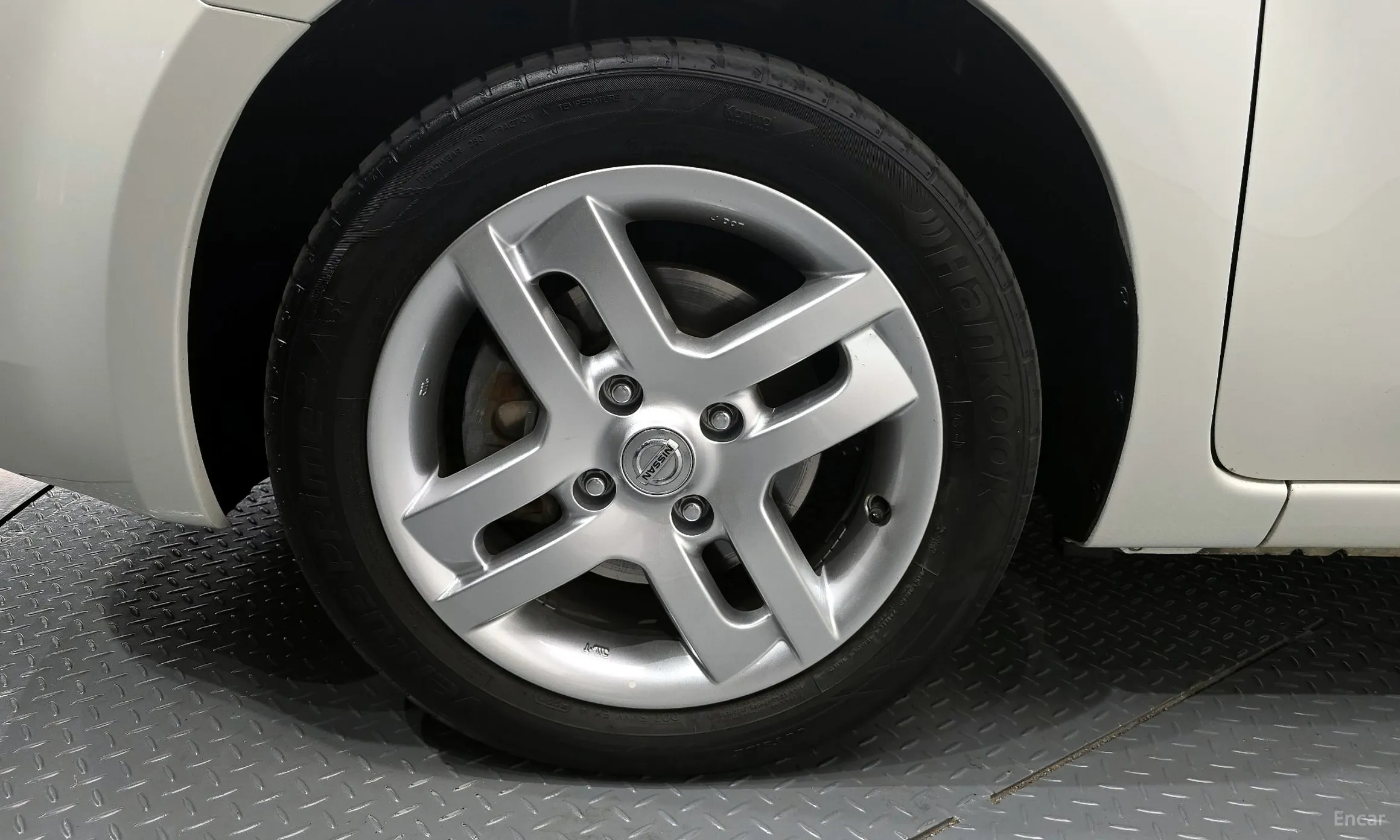 Nissan Cube превью 5