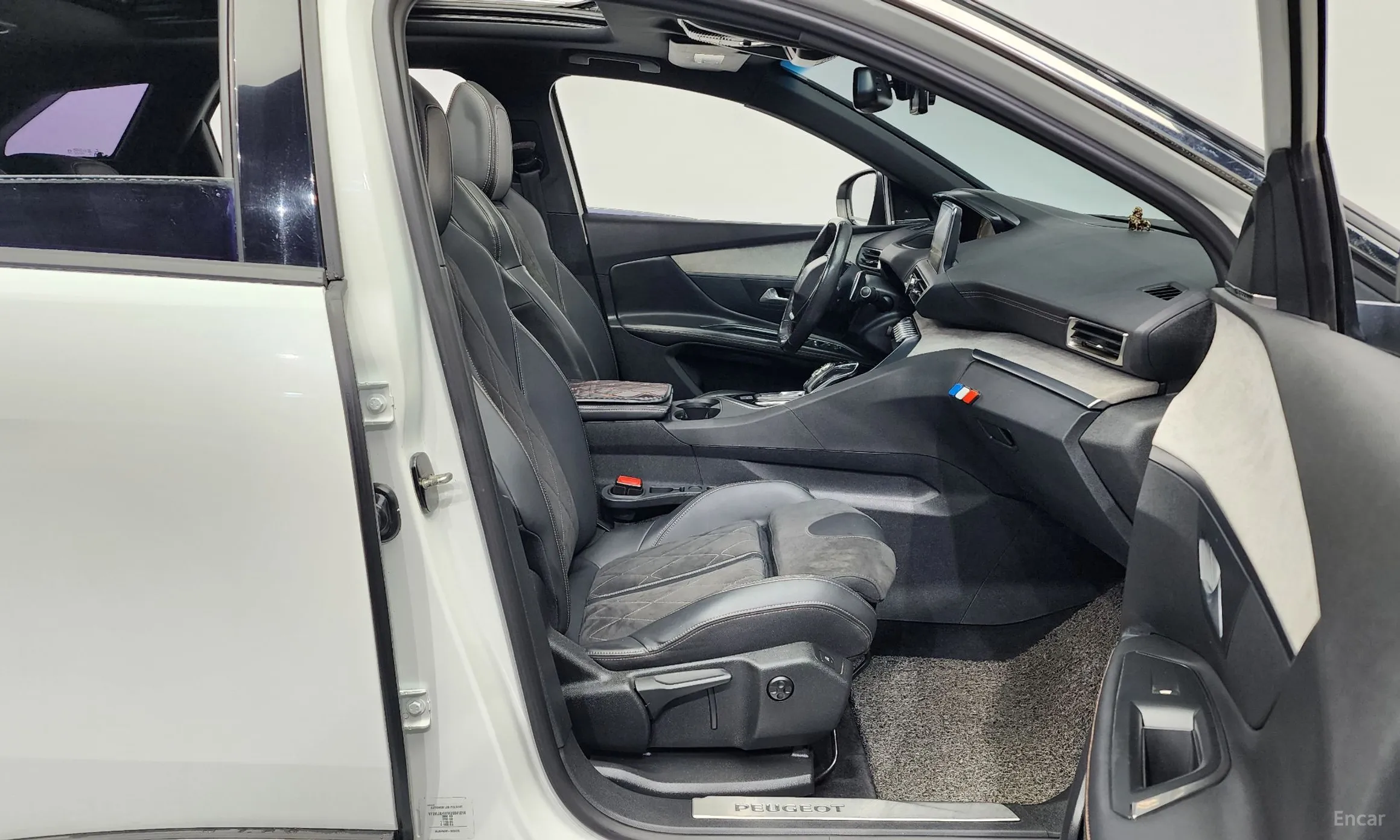 Peugeot 3008 2nd generation превью 11