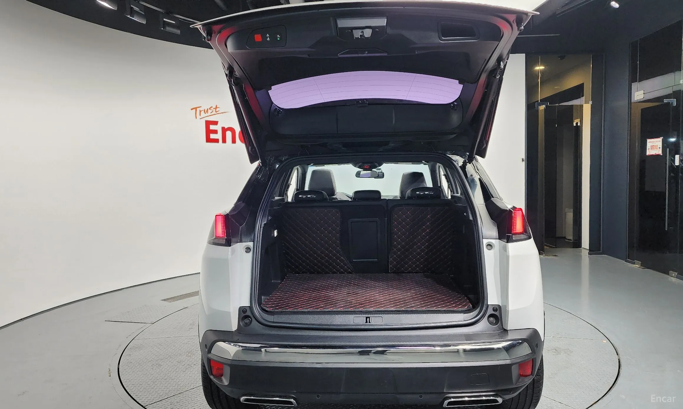 Peugeot 3008 2nd generation превью 20