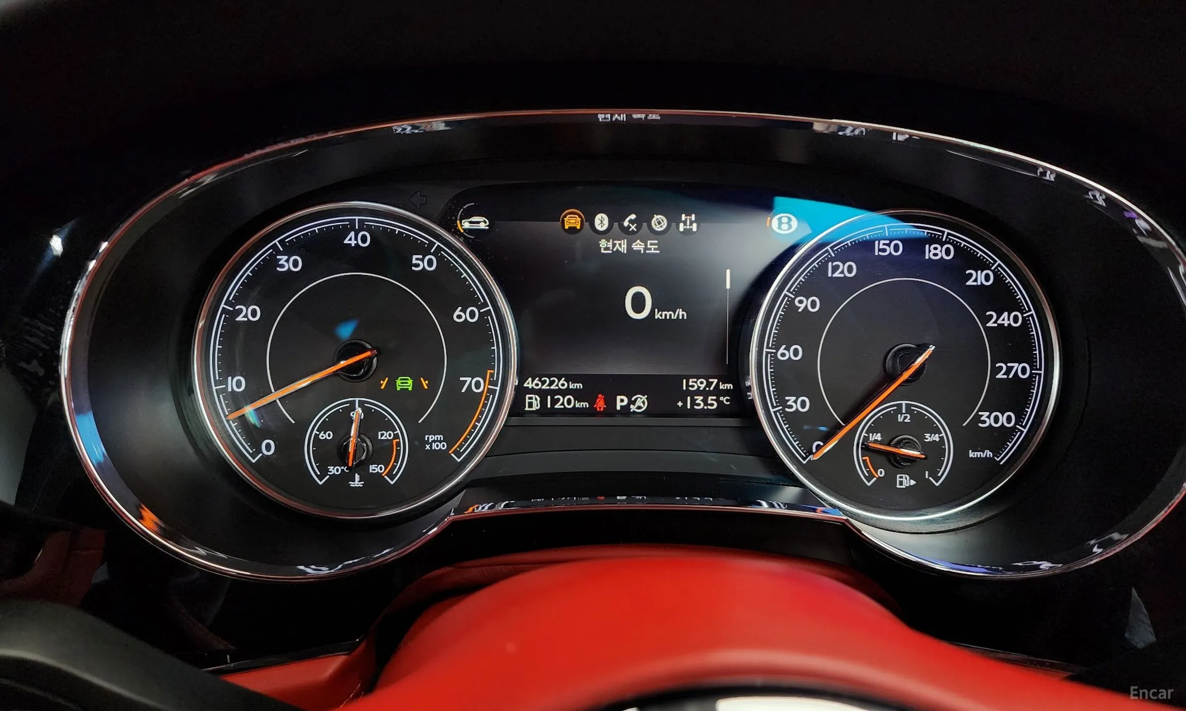 Bentley Bentayga превью 8