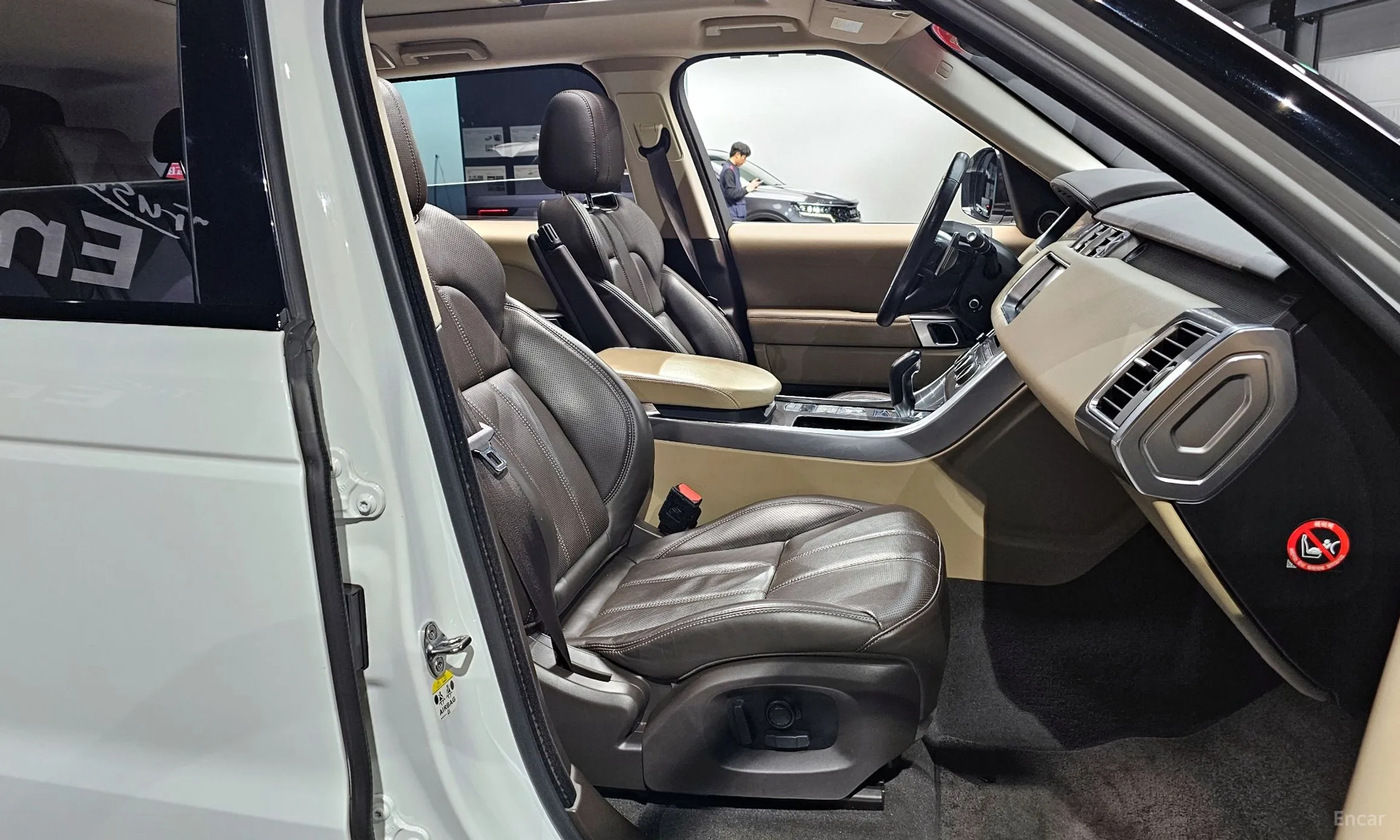 Land Rover Range Rover Sport 2nd Generation превью 10