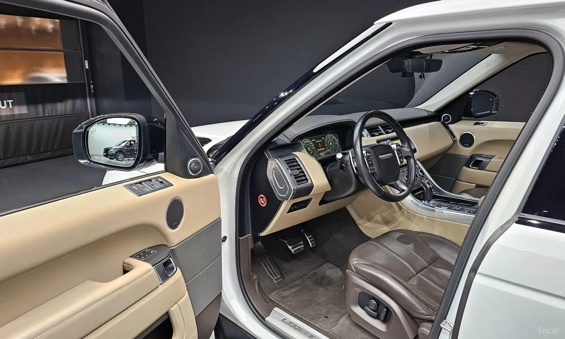 Land Rover Range Rover Sport 2nd Generation превью 11