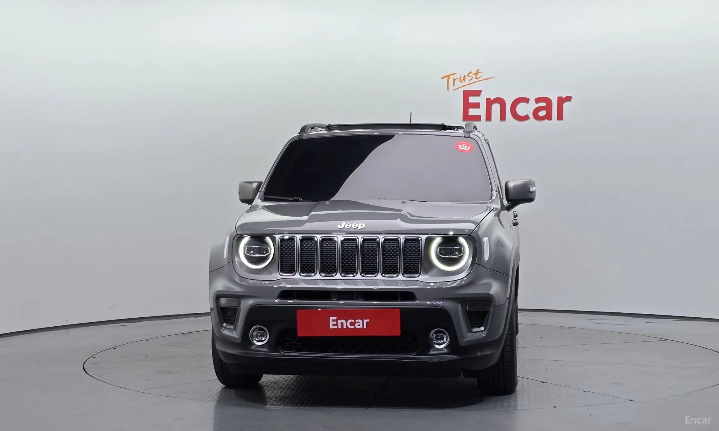 Jeep Renegade превью 3