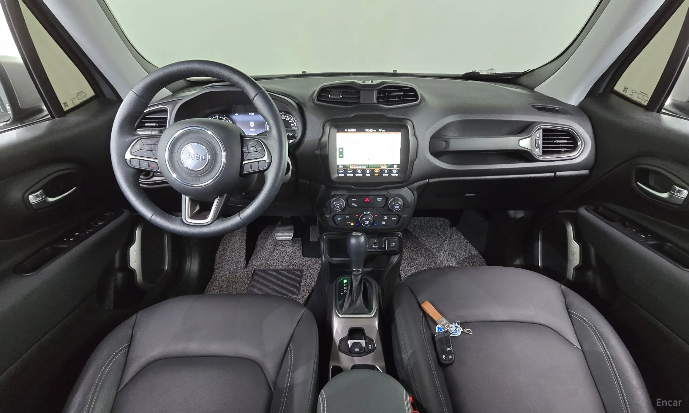 Jeep Renegade превью 7