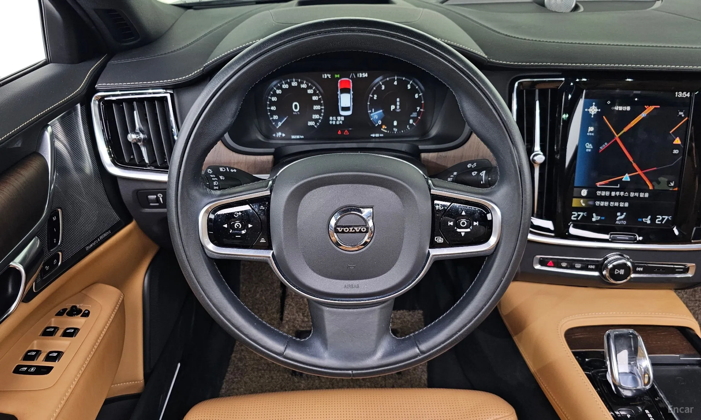 Volvo S90 превью 13
