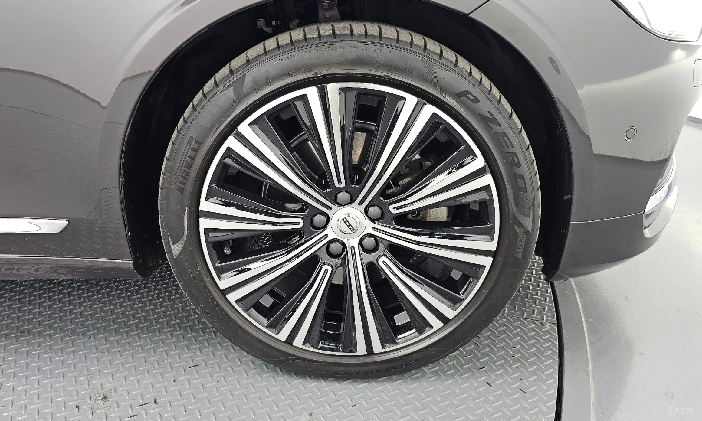 Volvo S90 превью 5