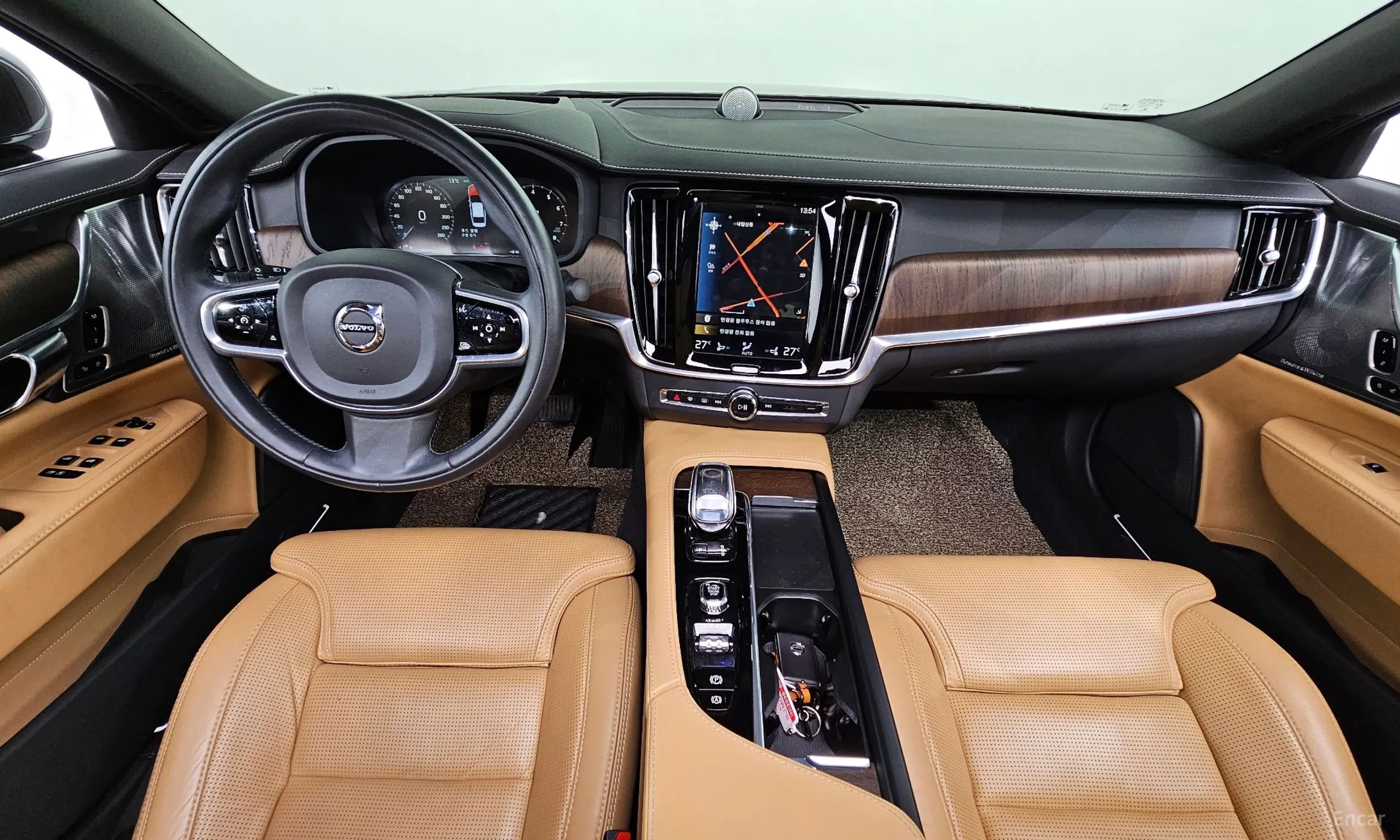 Volvo S90 превью 7