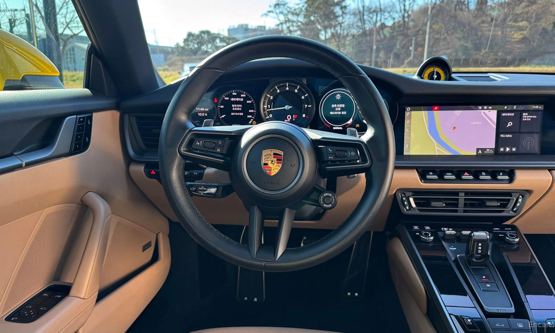Porsche 911 (992) превью 8