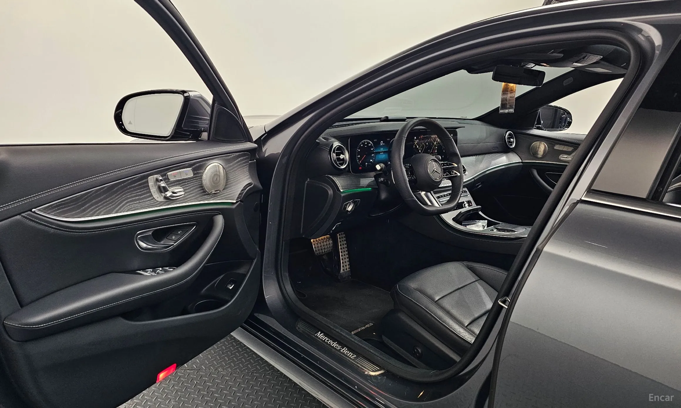 Mercedes Benz E-Class W213 превью 10