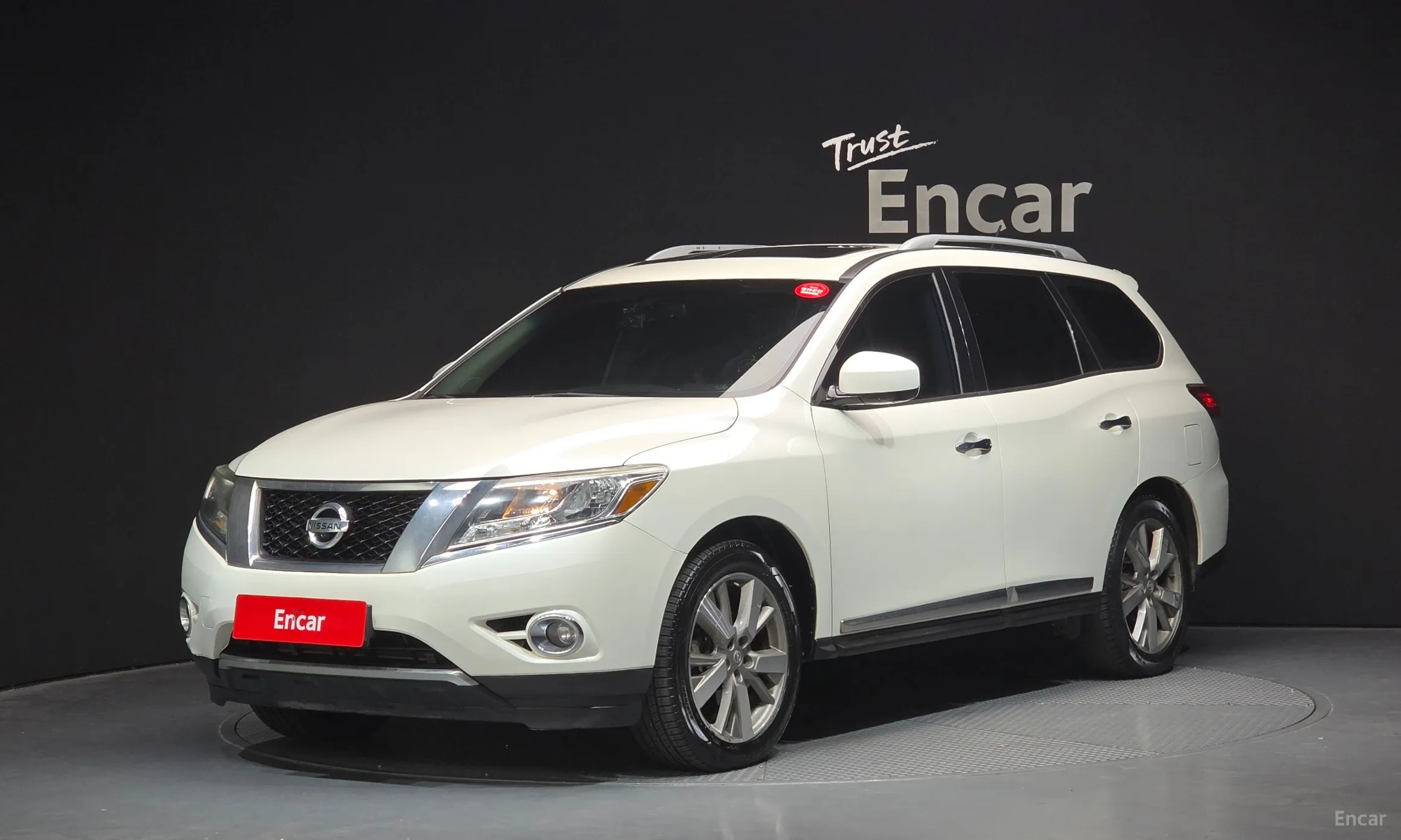 Nissan Pathfinder Gen 4