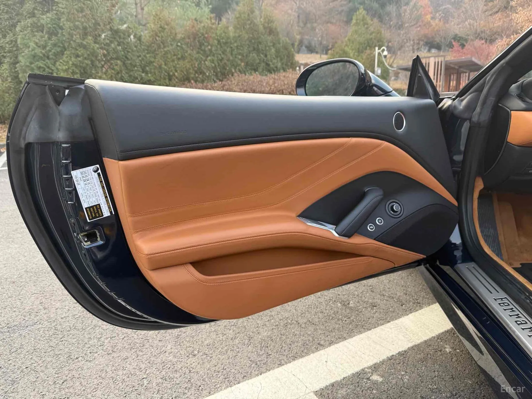 Ferrari California превью 10