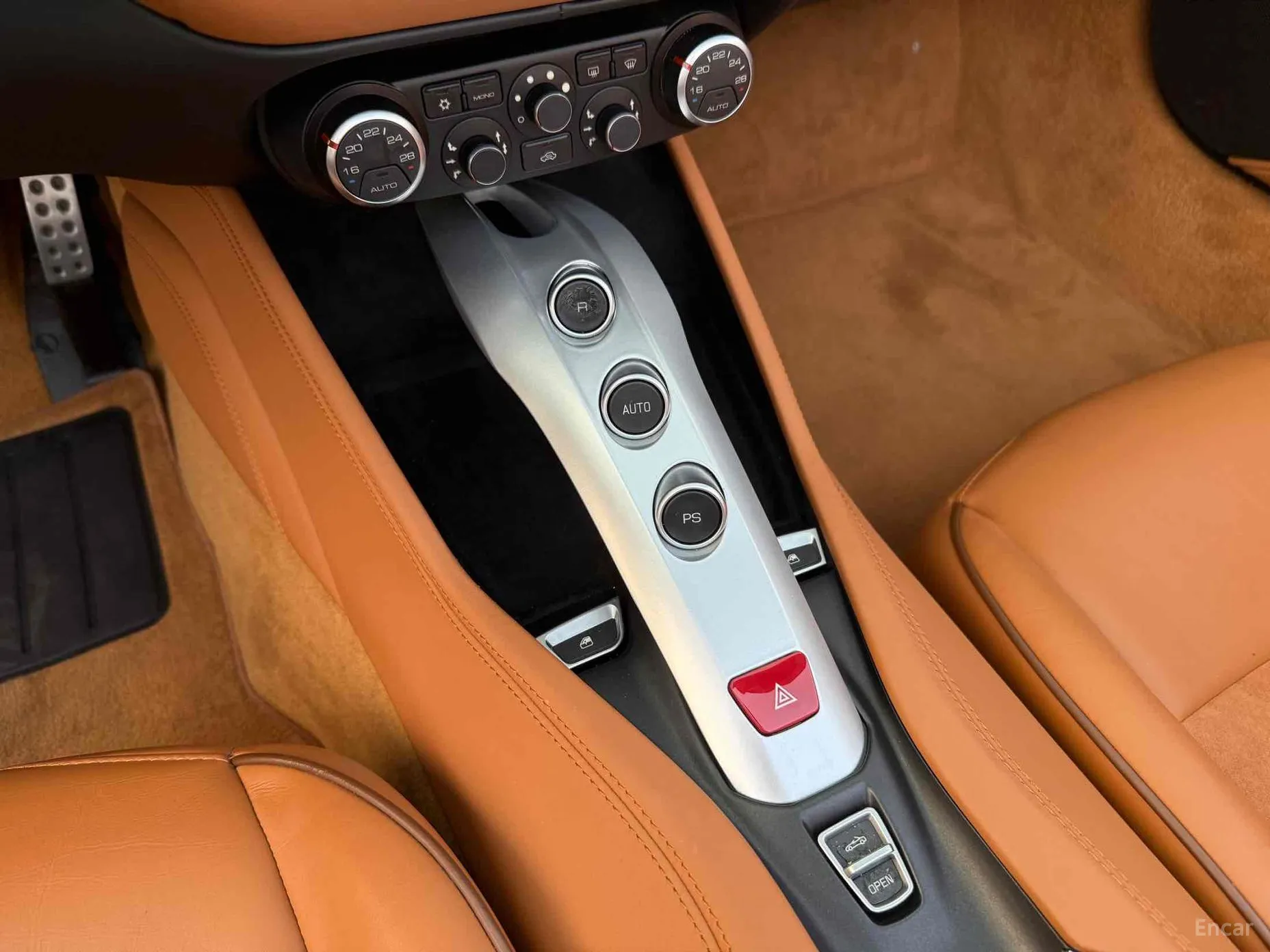 Ferrari California превью 18
