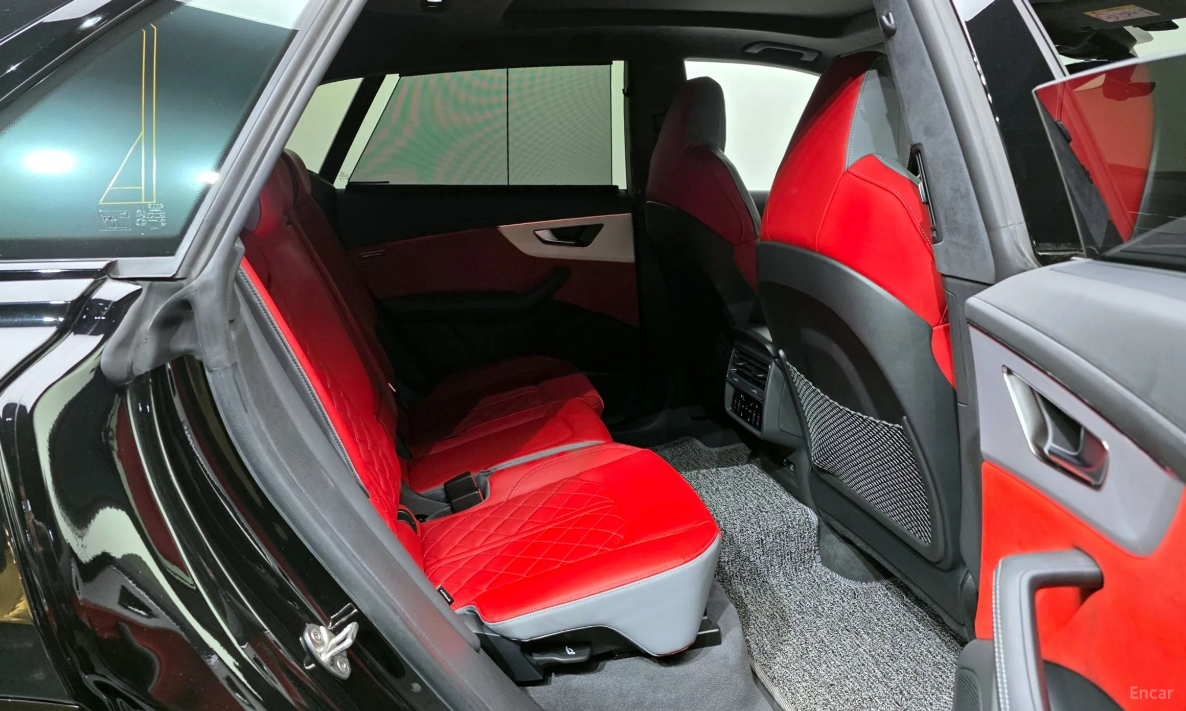 Audi Q8 (4M) превью 12