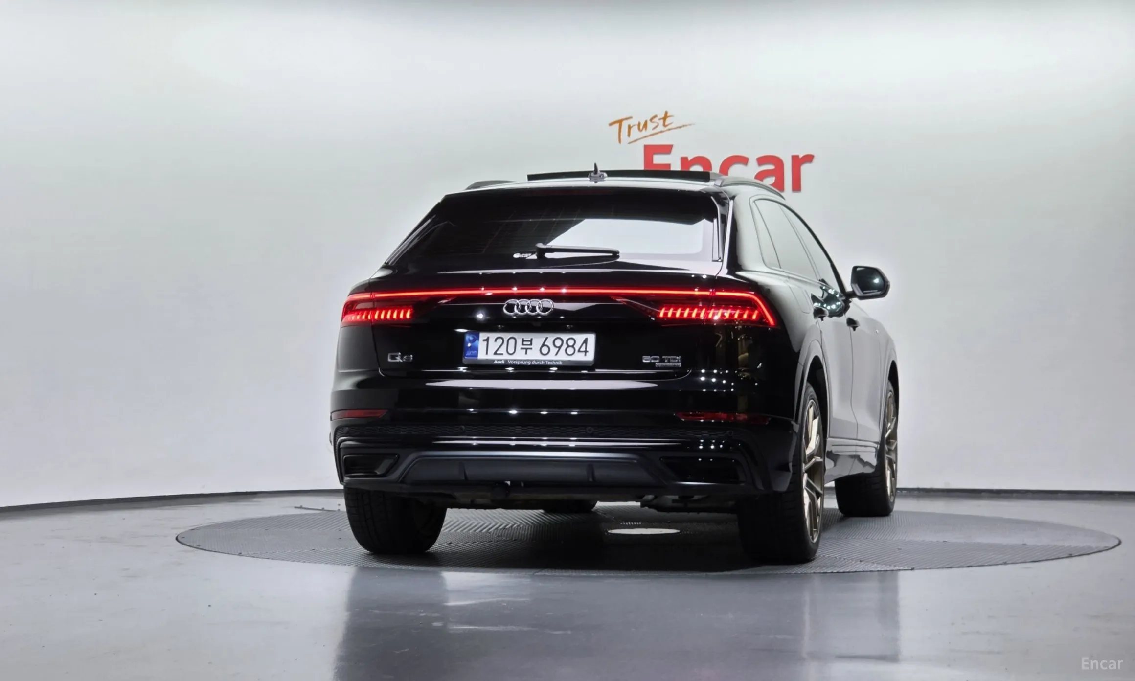 Audi Q8 (4M) превью 4