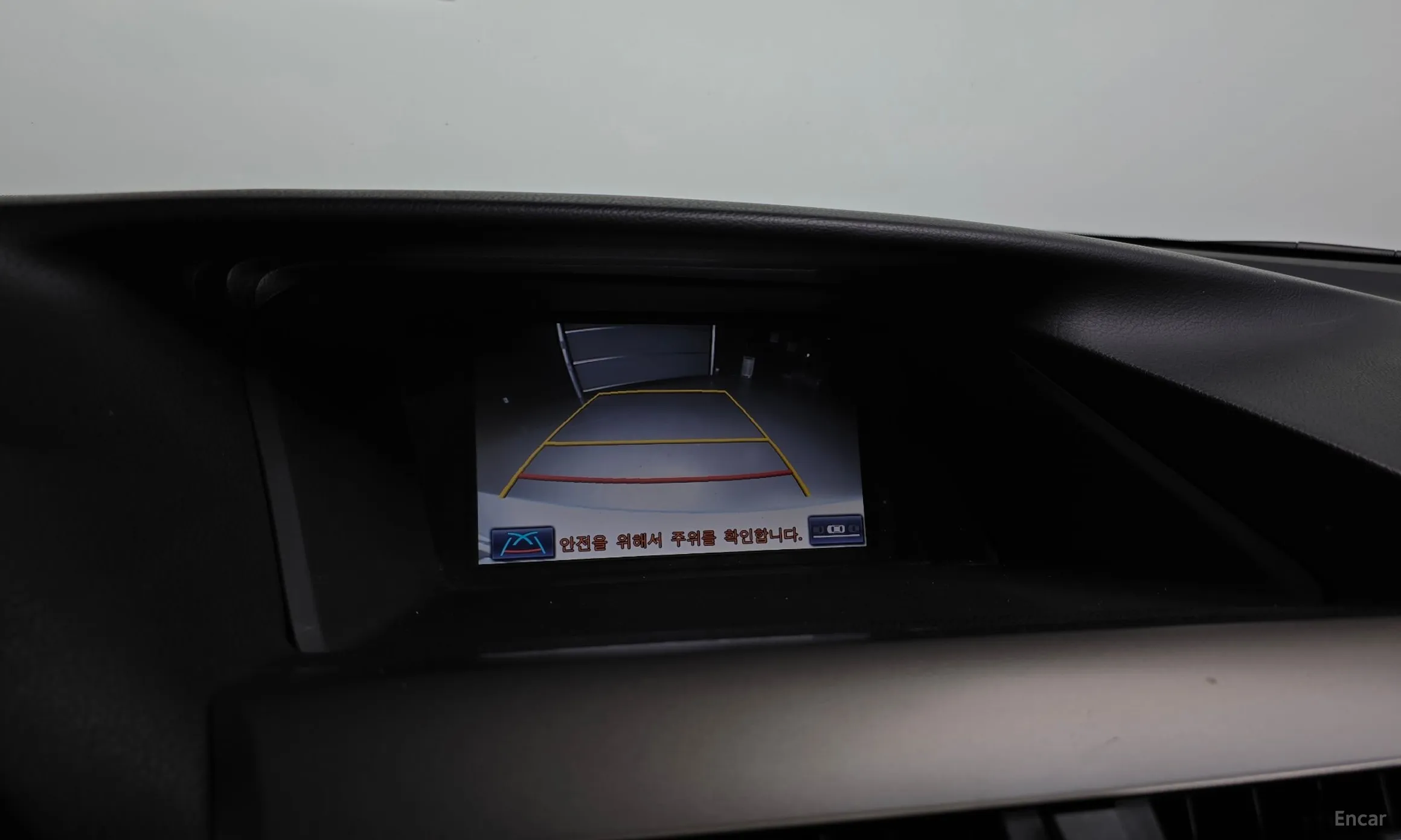 Lexus RX450h превью 15