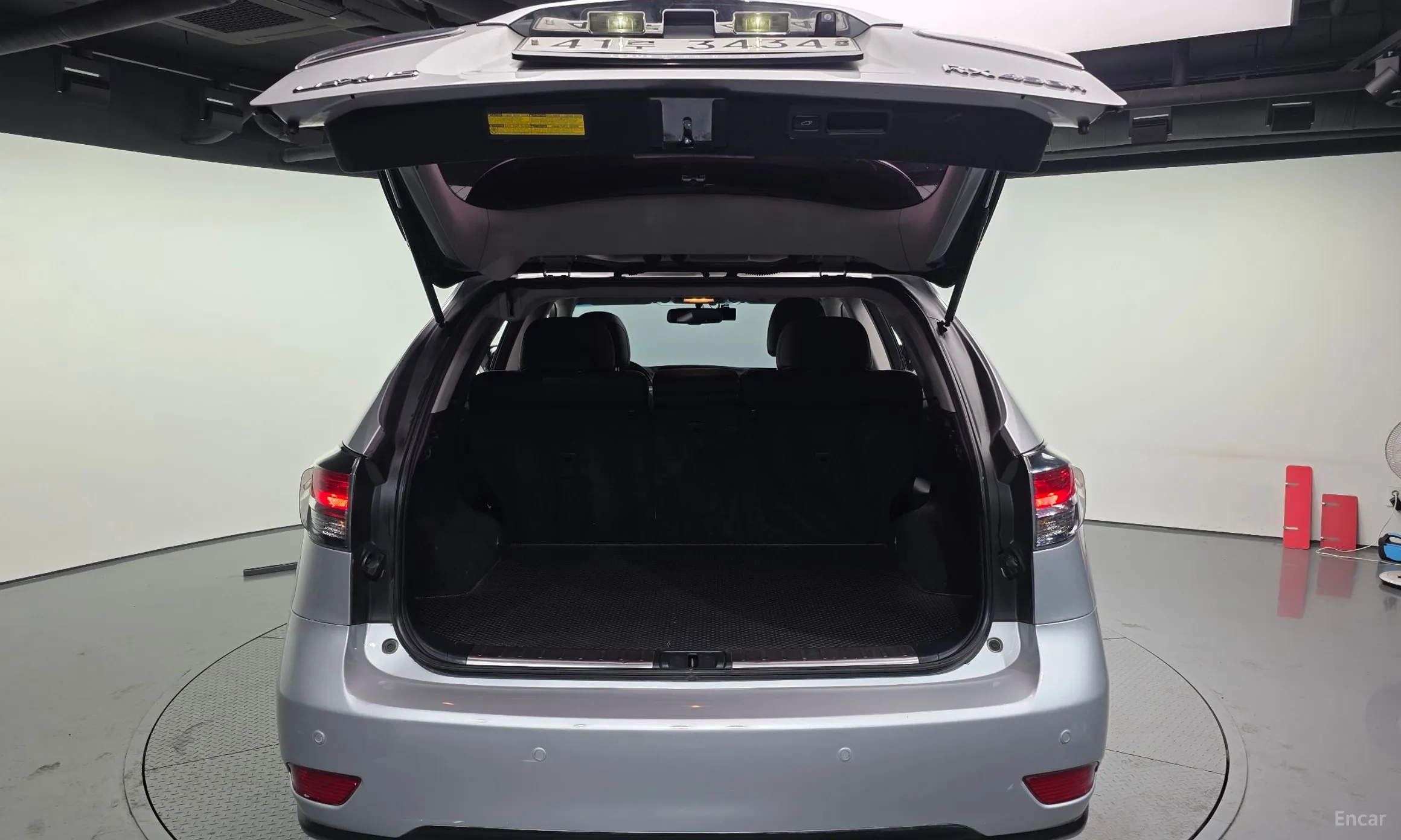 Lexus RX450h превью 20