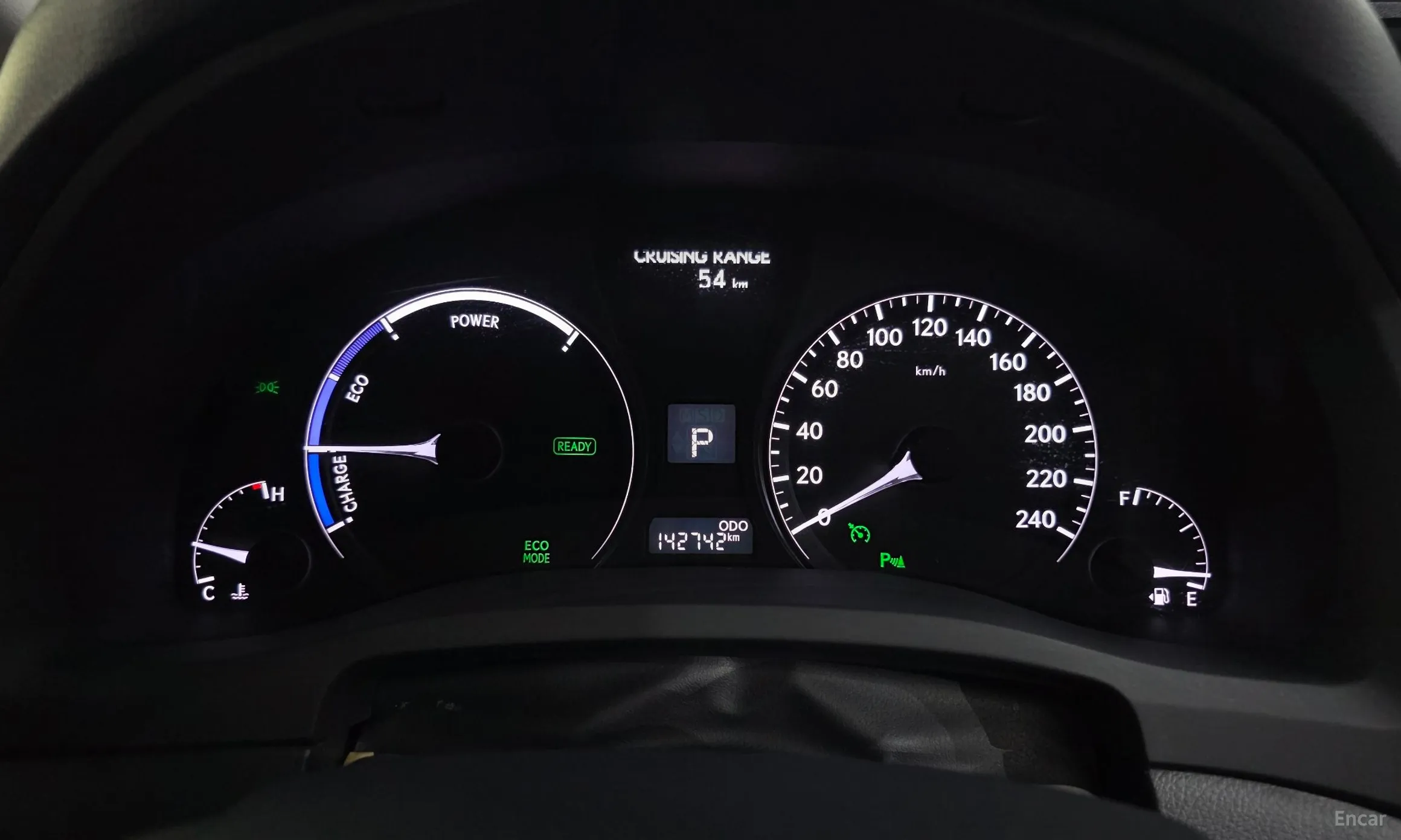 Lexus RX450h превью 8