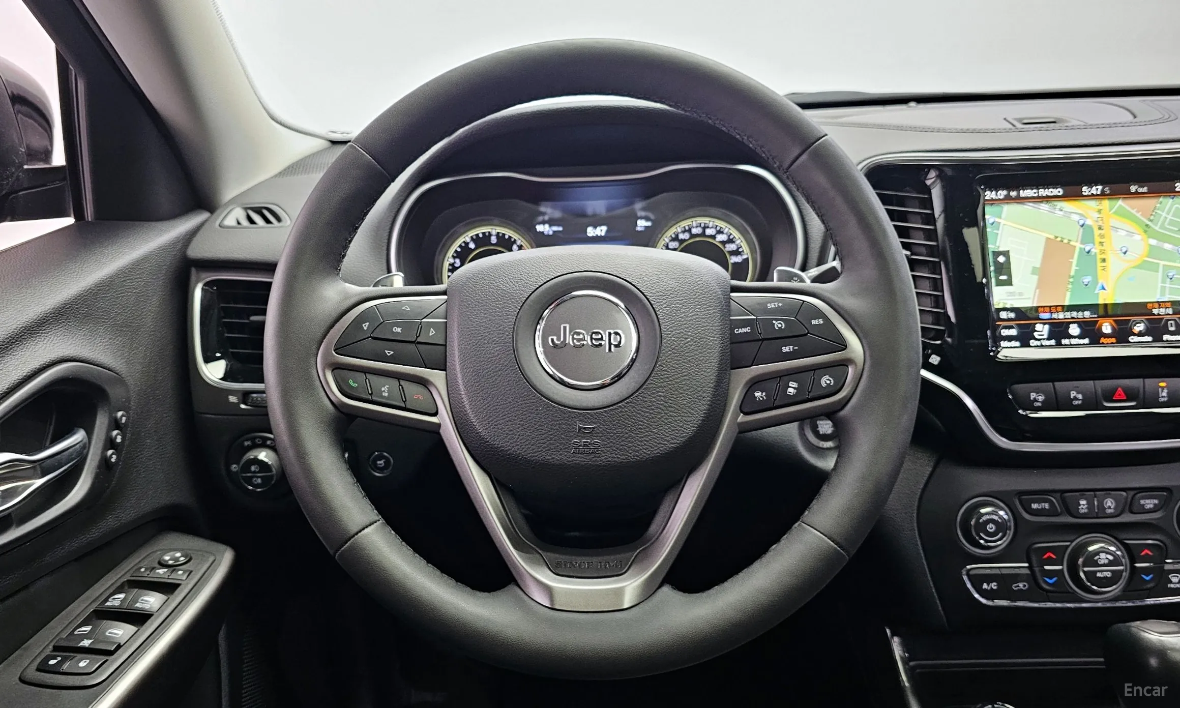 Jeep Cherokee (KL) превью 13