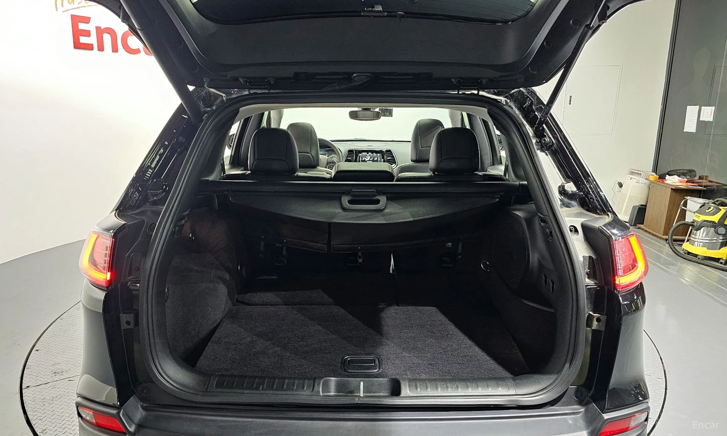 Jeep Cherokee (KL) превью 20