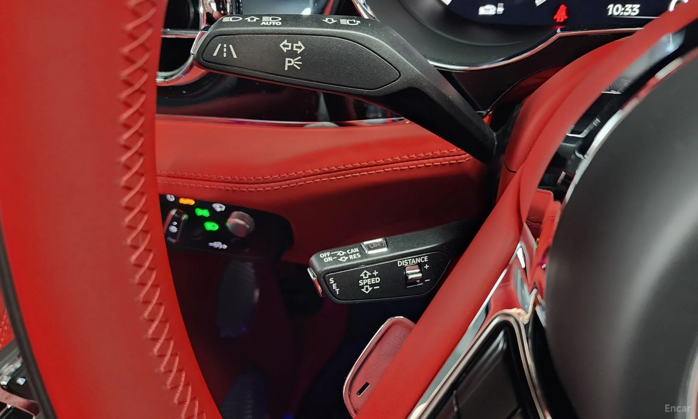 Bentley Bentayga превью 14
