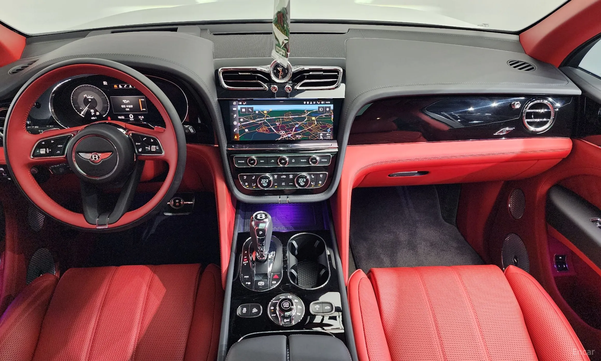 Bentley Bentayga превью 7