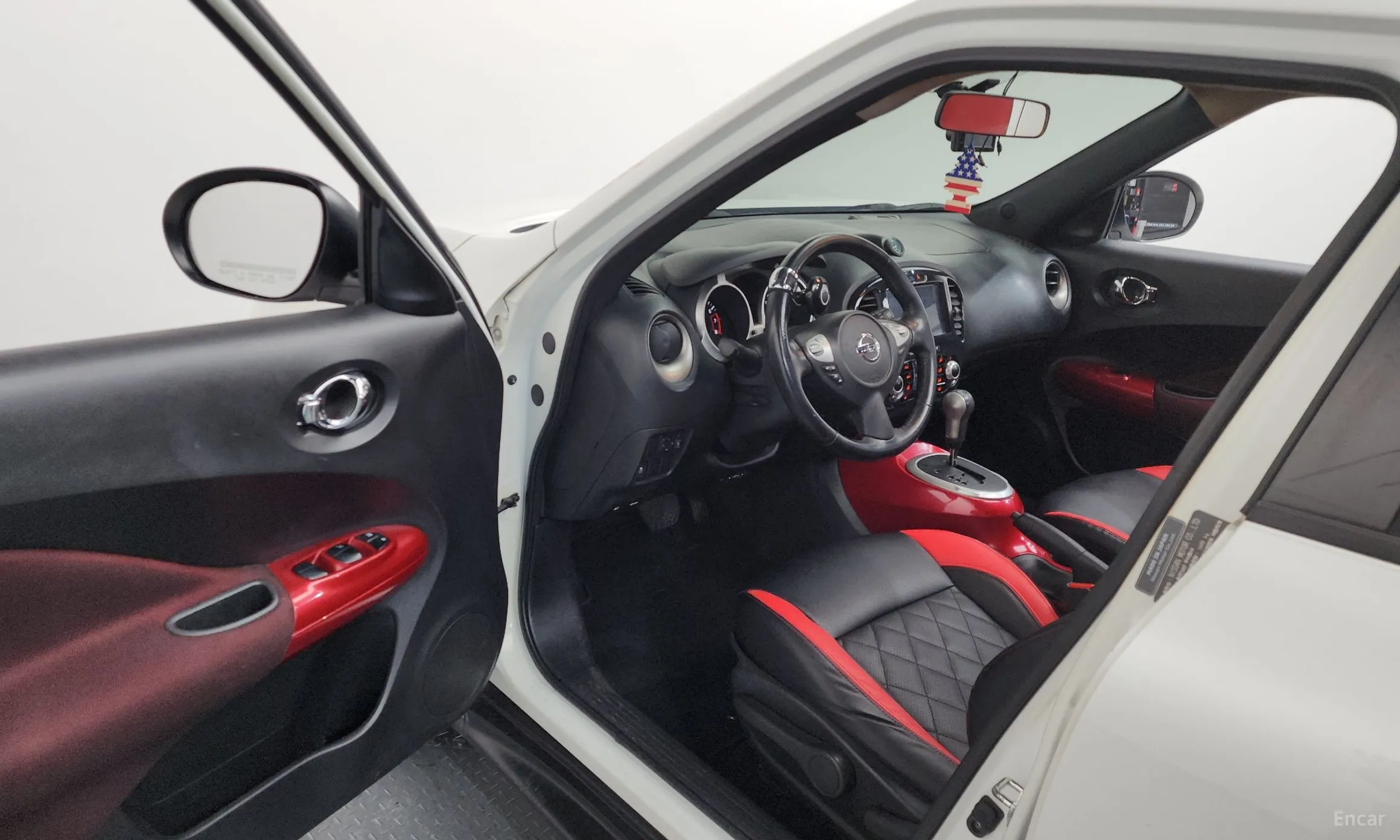 Nissan Juke превью 10