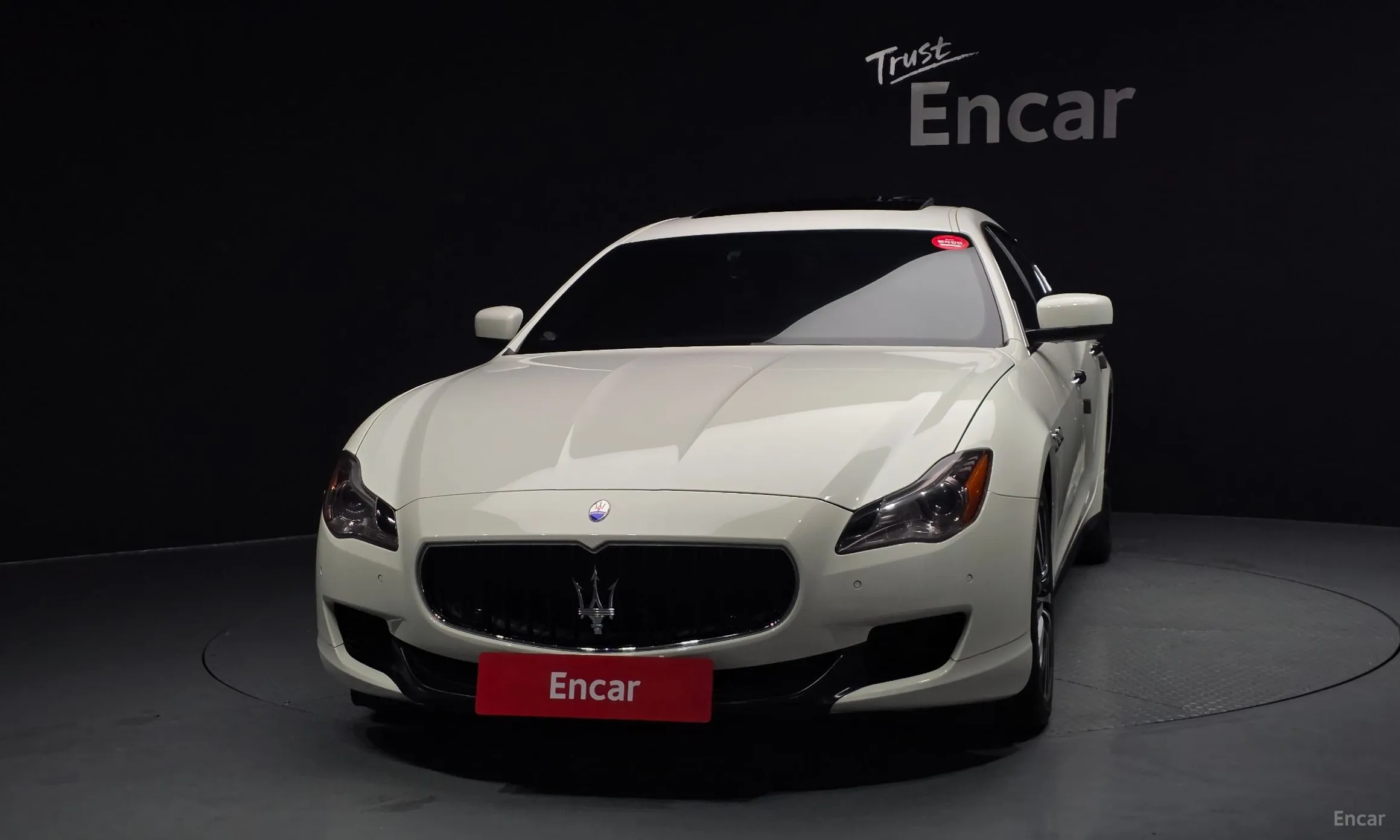 Maserati Quattroporte превью 3