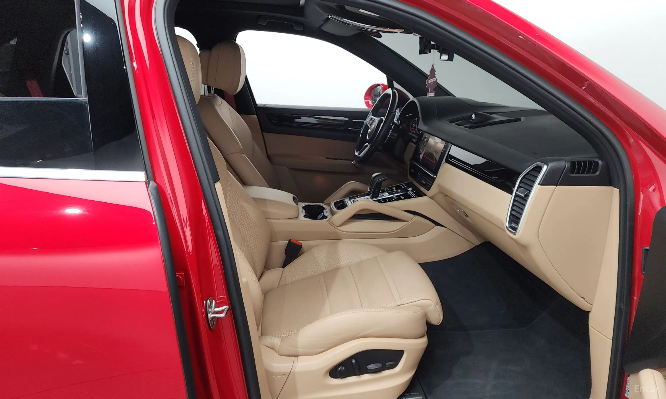 Porsche Cayenne (PO536) превью 11