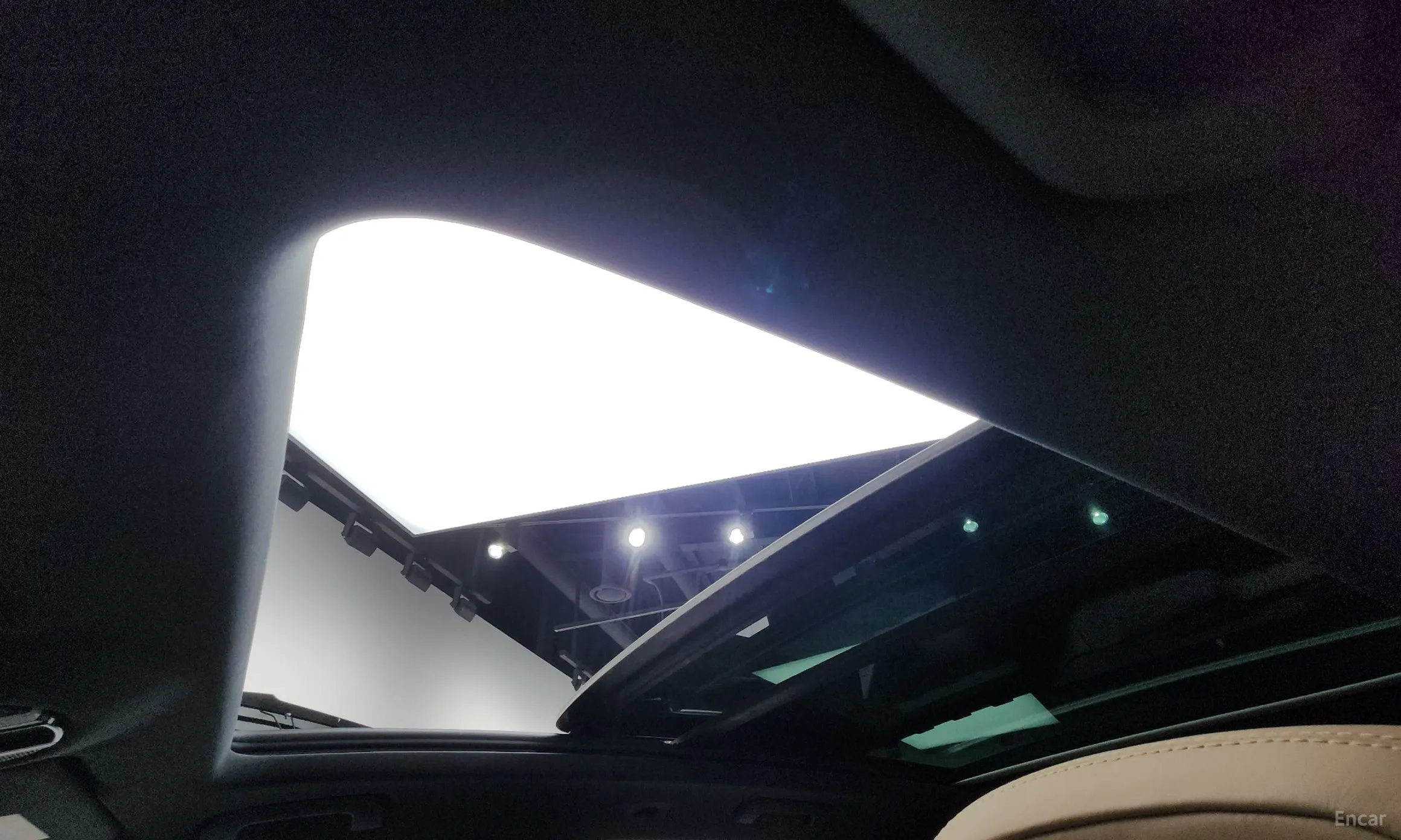 Porsche Cayenne (PO536) превью 18