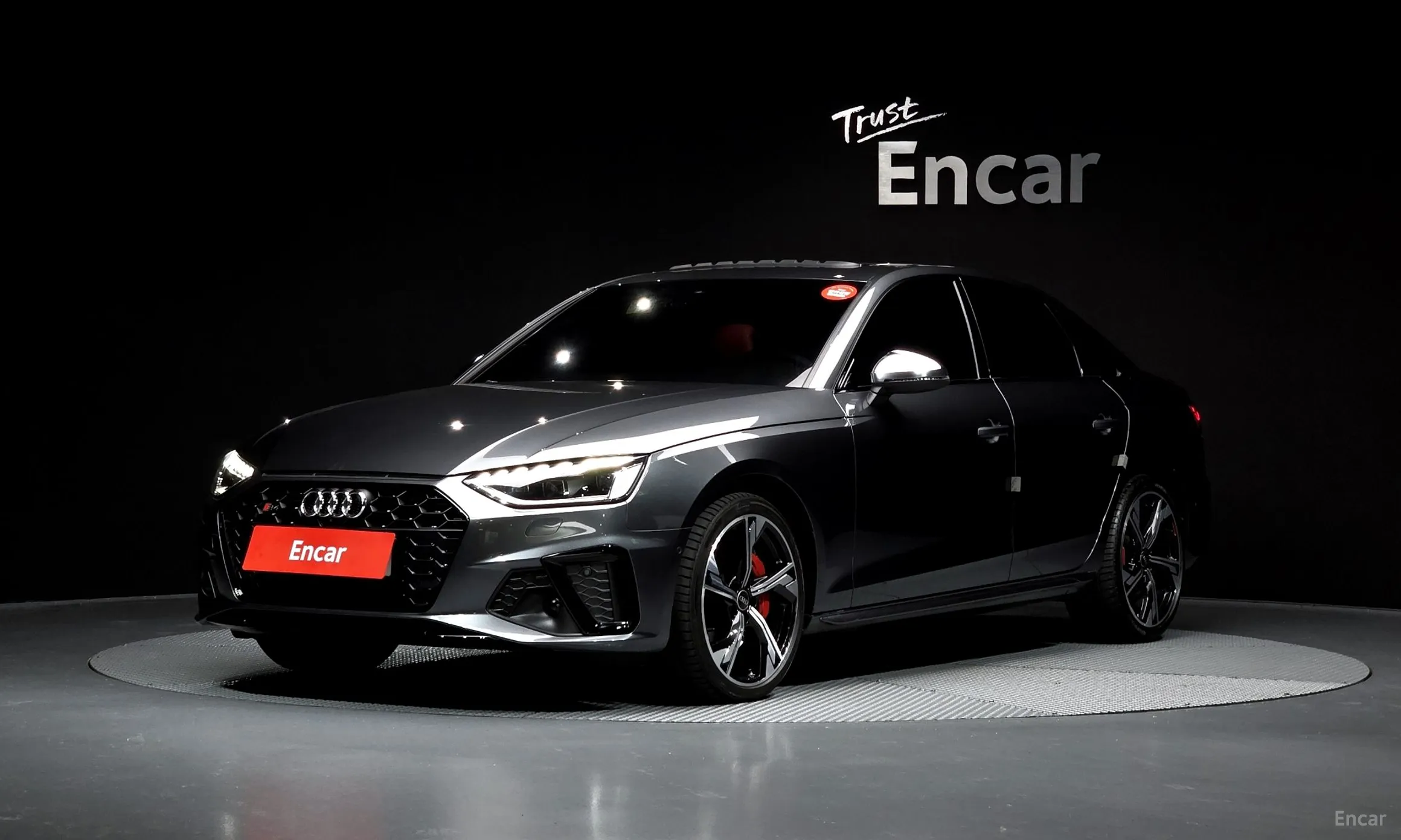 Audi S4 (B9)