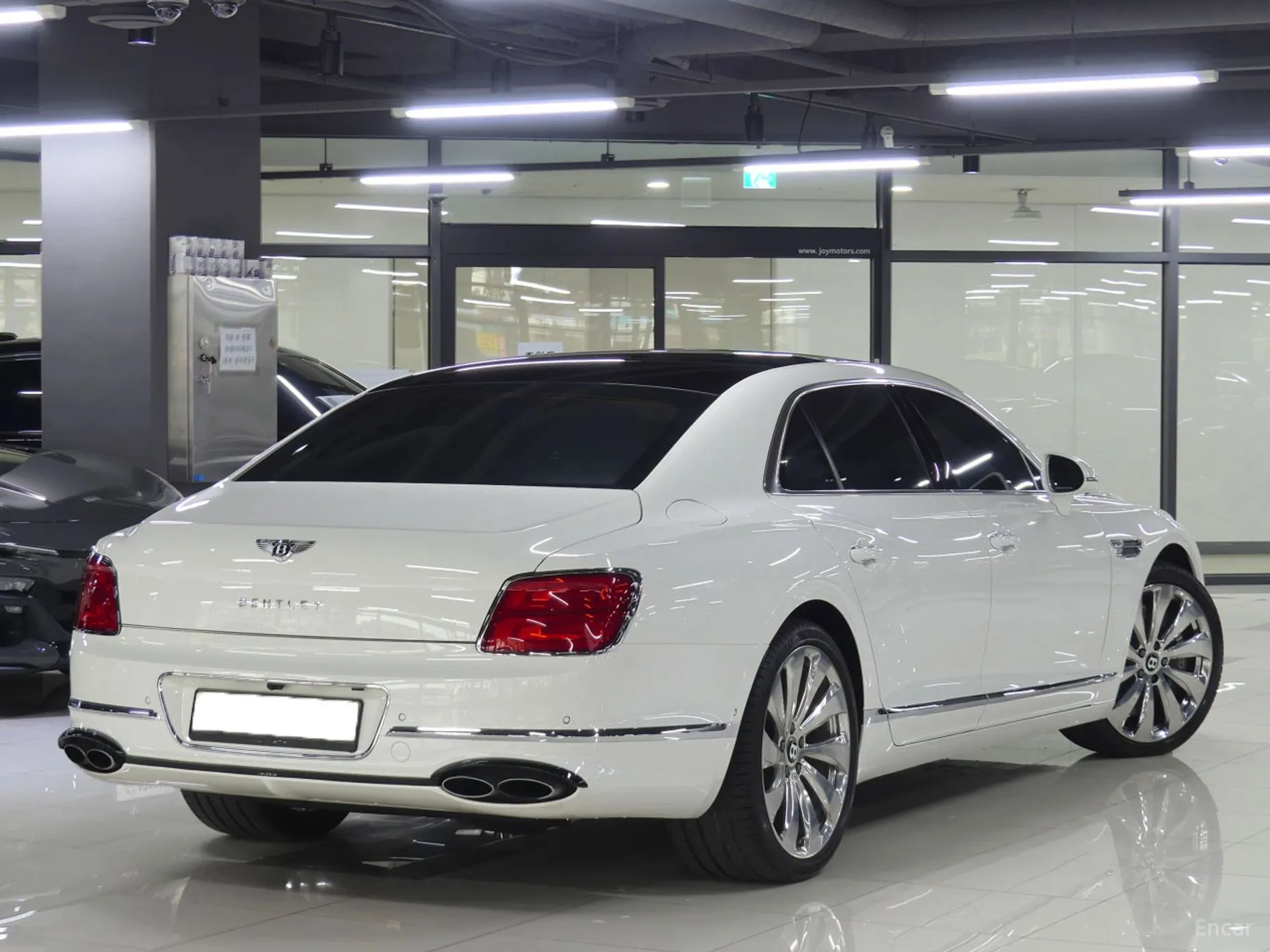 Bentley Flying Spur 3rd Generation превью 3