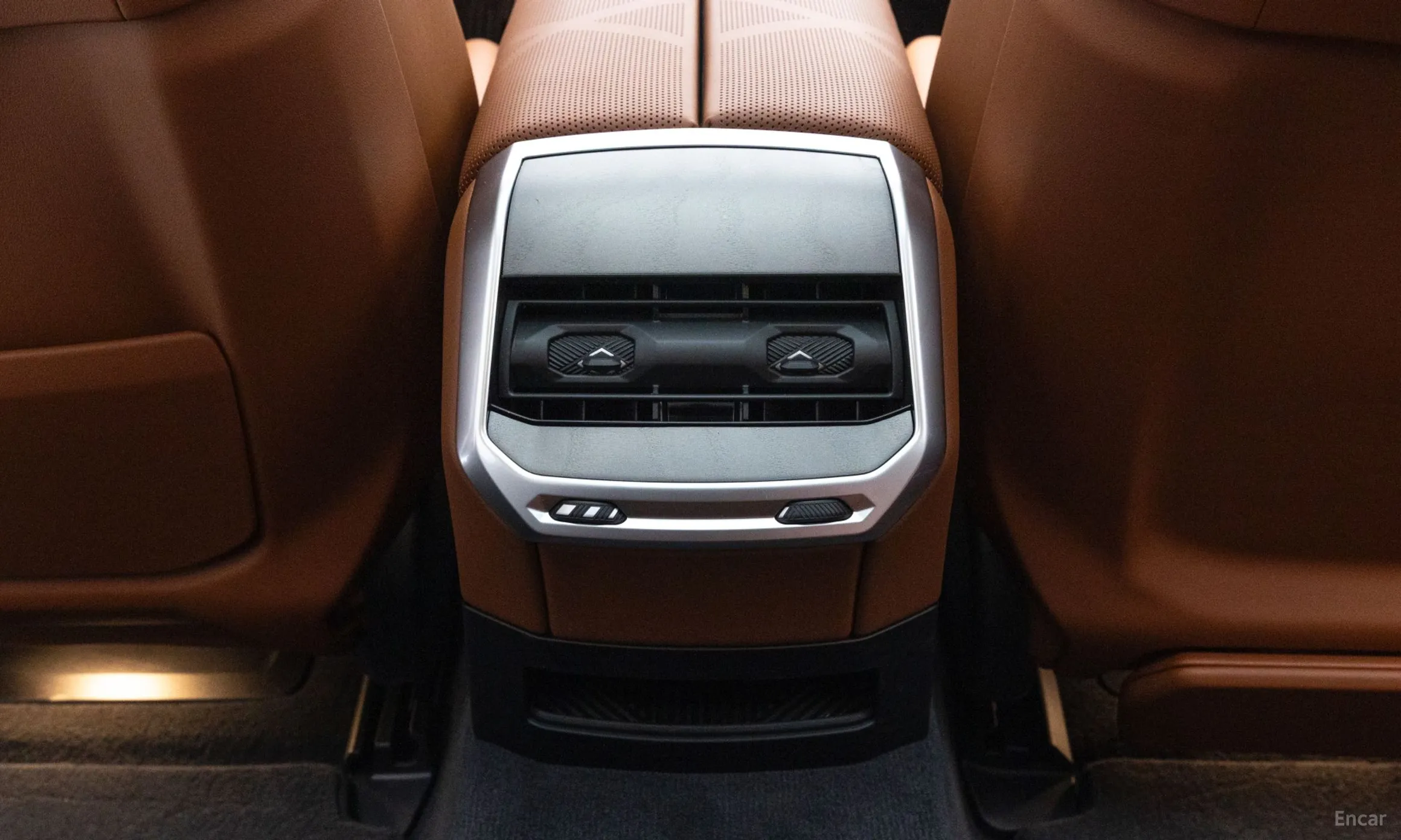 BMW 7 Series (G70) превью 19