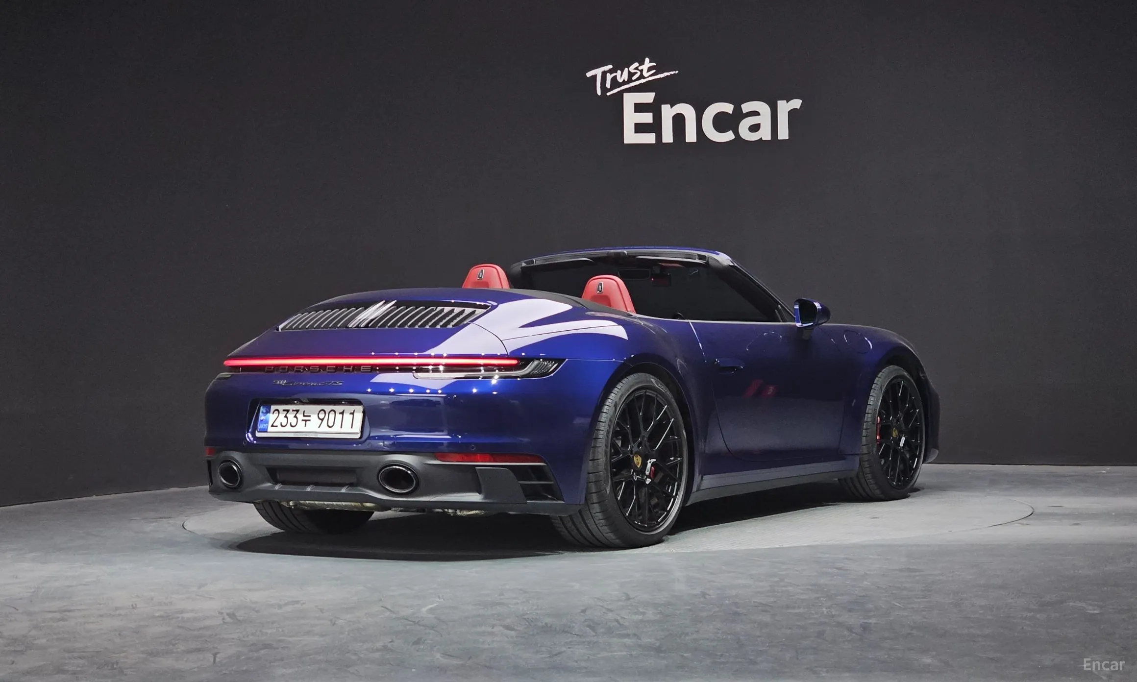 Porsche 911 (992) превью 2