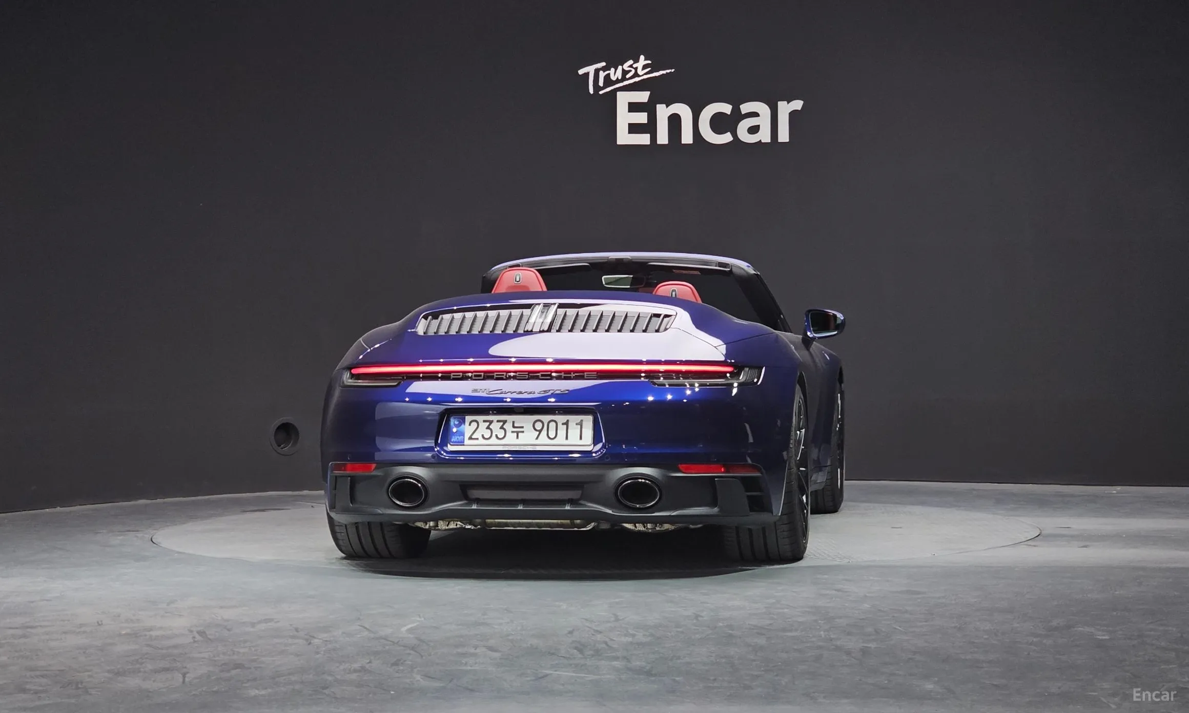 Porsche 911 (992) превью 4