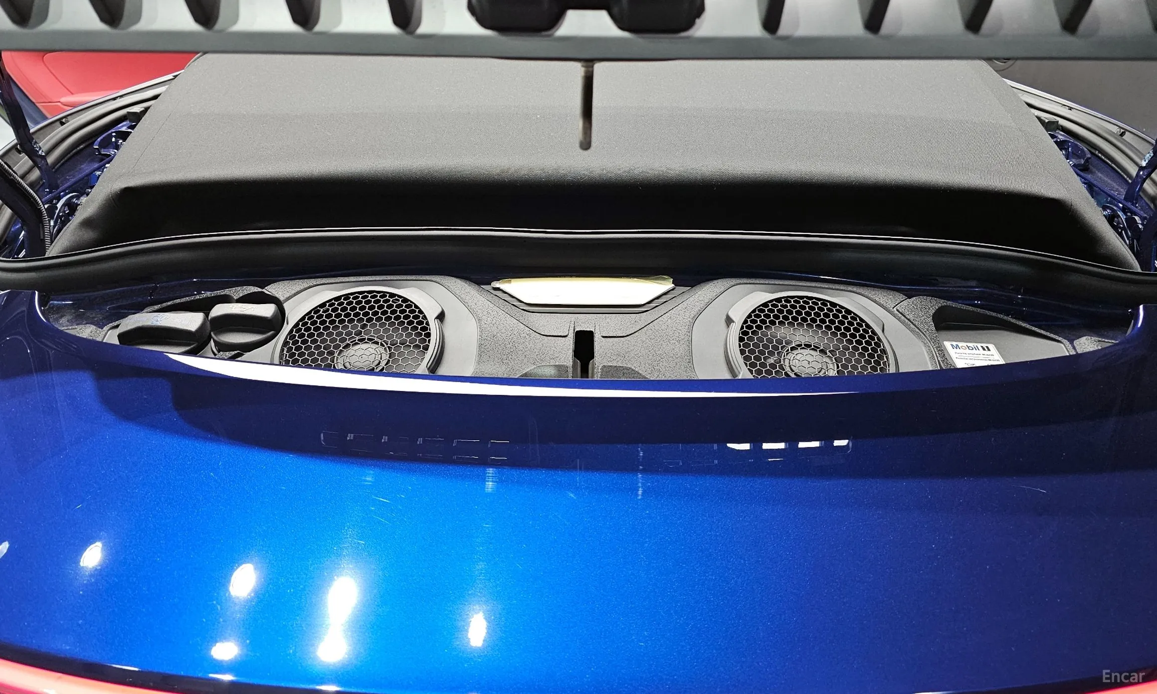 Porsche 911 (992) превью 6