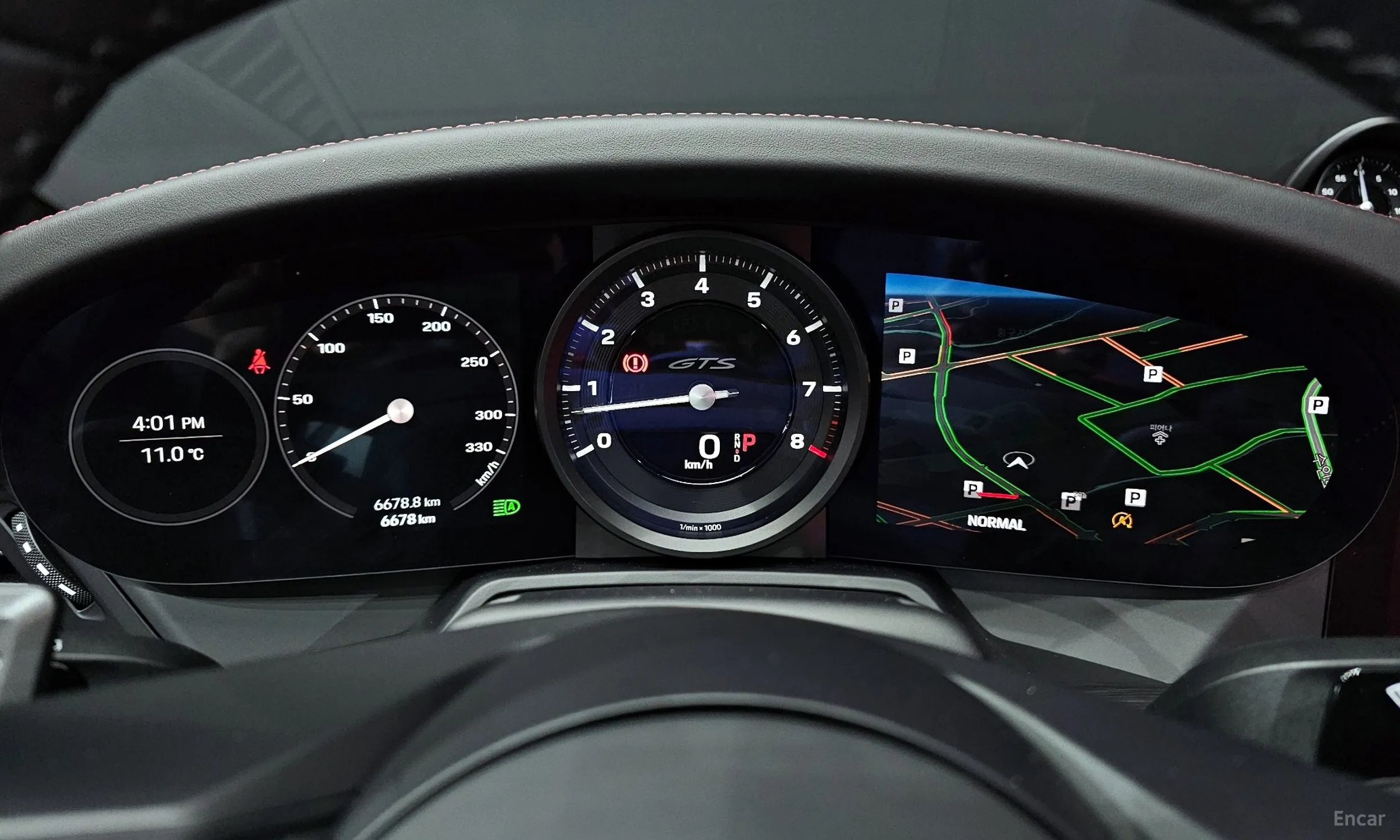 Porsche 911 (992) превью 8