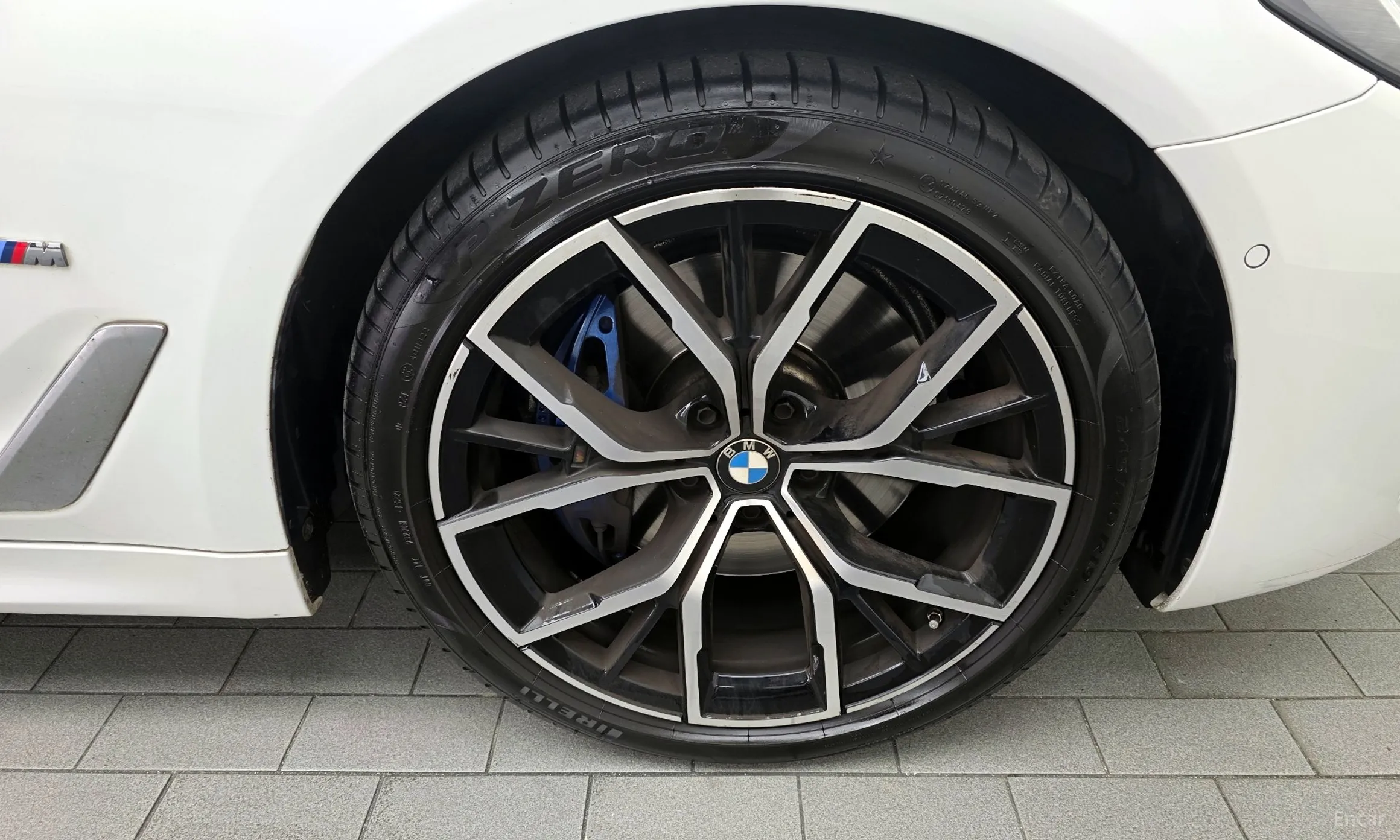 BMW 5 Series (G30) превью 5