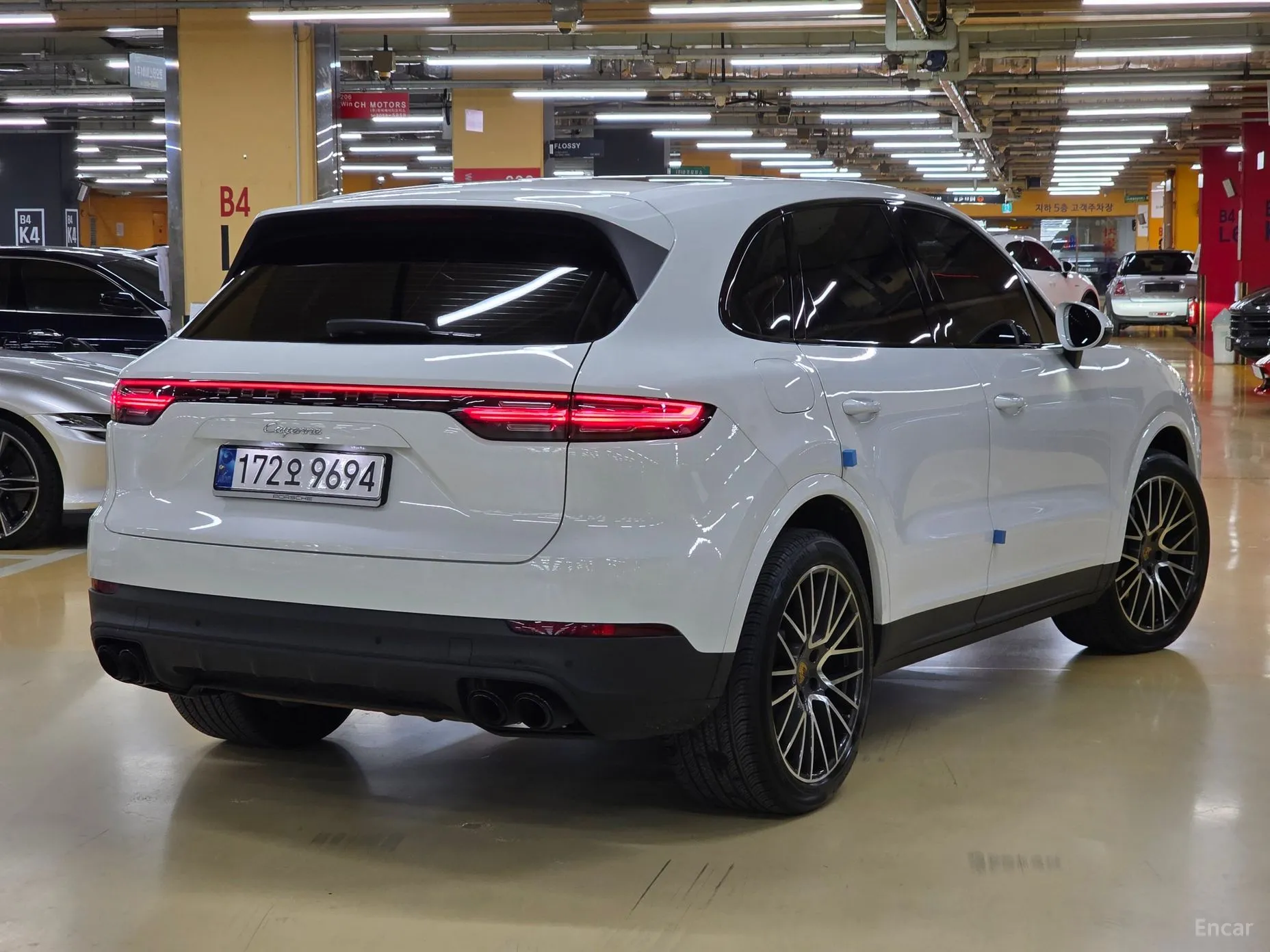 Porsche Cayenne (PO536) превью 3