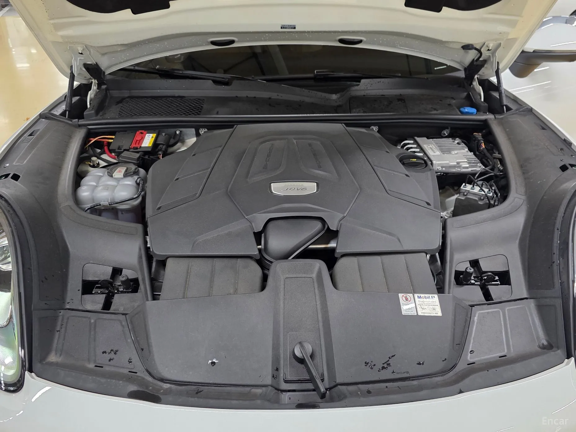 Porsche Cayenne (PO536) превью 6