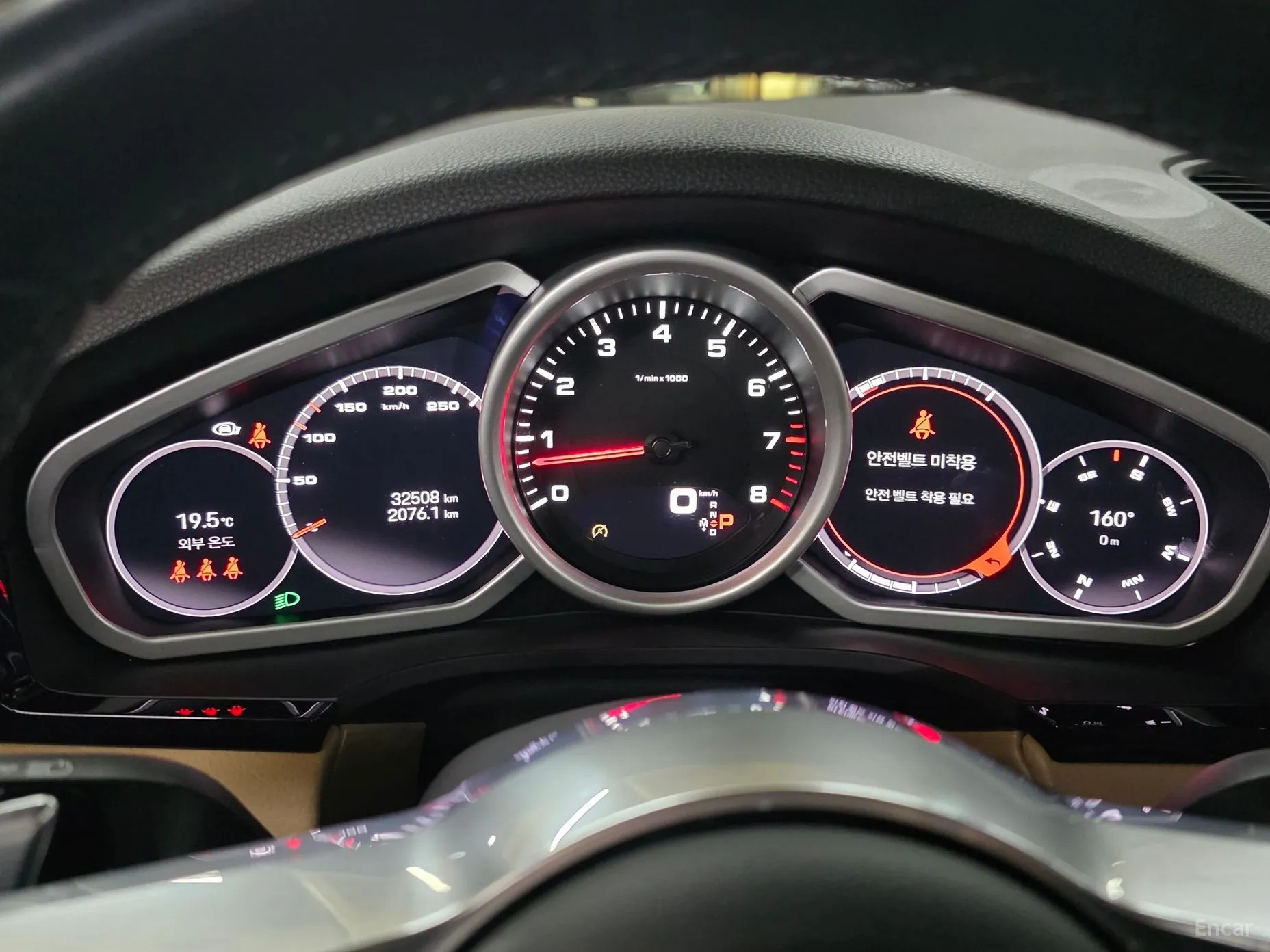 Porsche Cayenne (PO536) превью 8