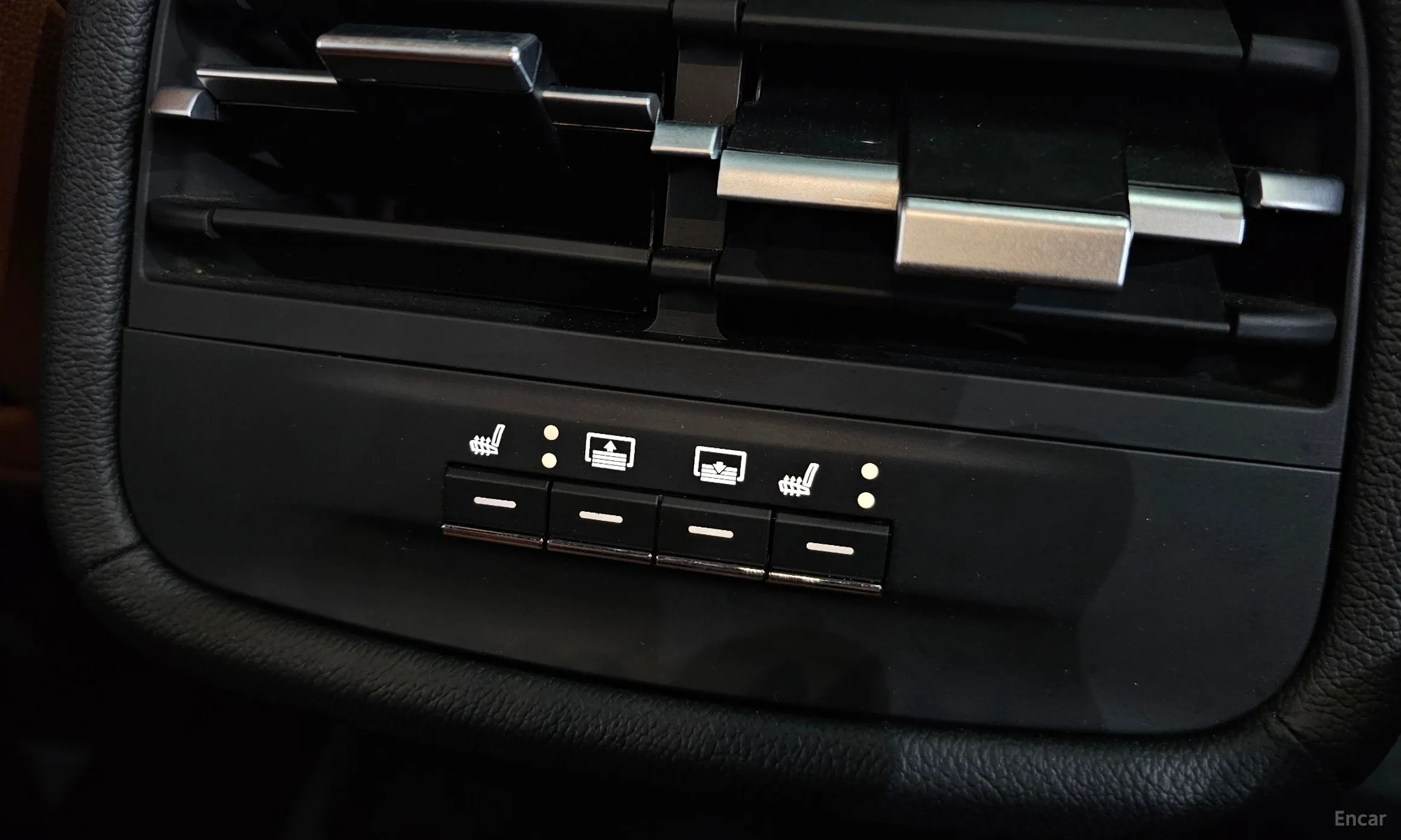Maserati Ghibli превью 18