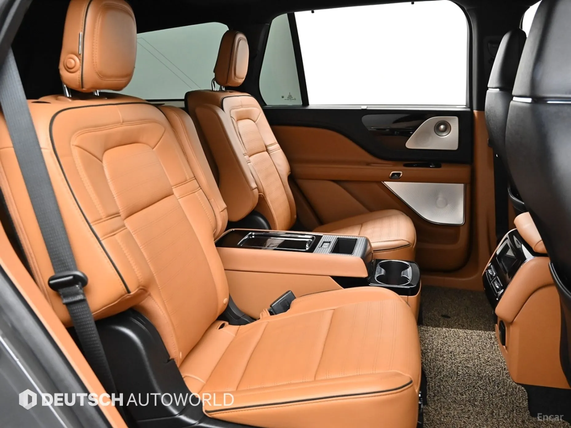 Lincoln Aviator 2nd Generation превью 12